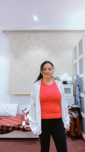 @jinny shahi thakrui👩&zwj;❤️&zwj;👨❤️
