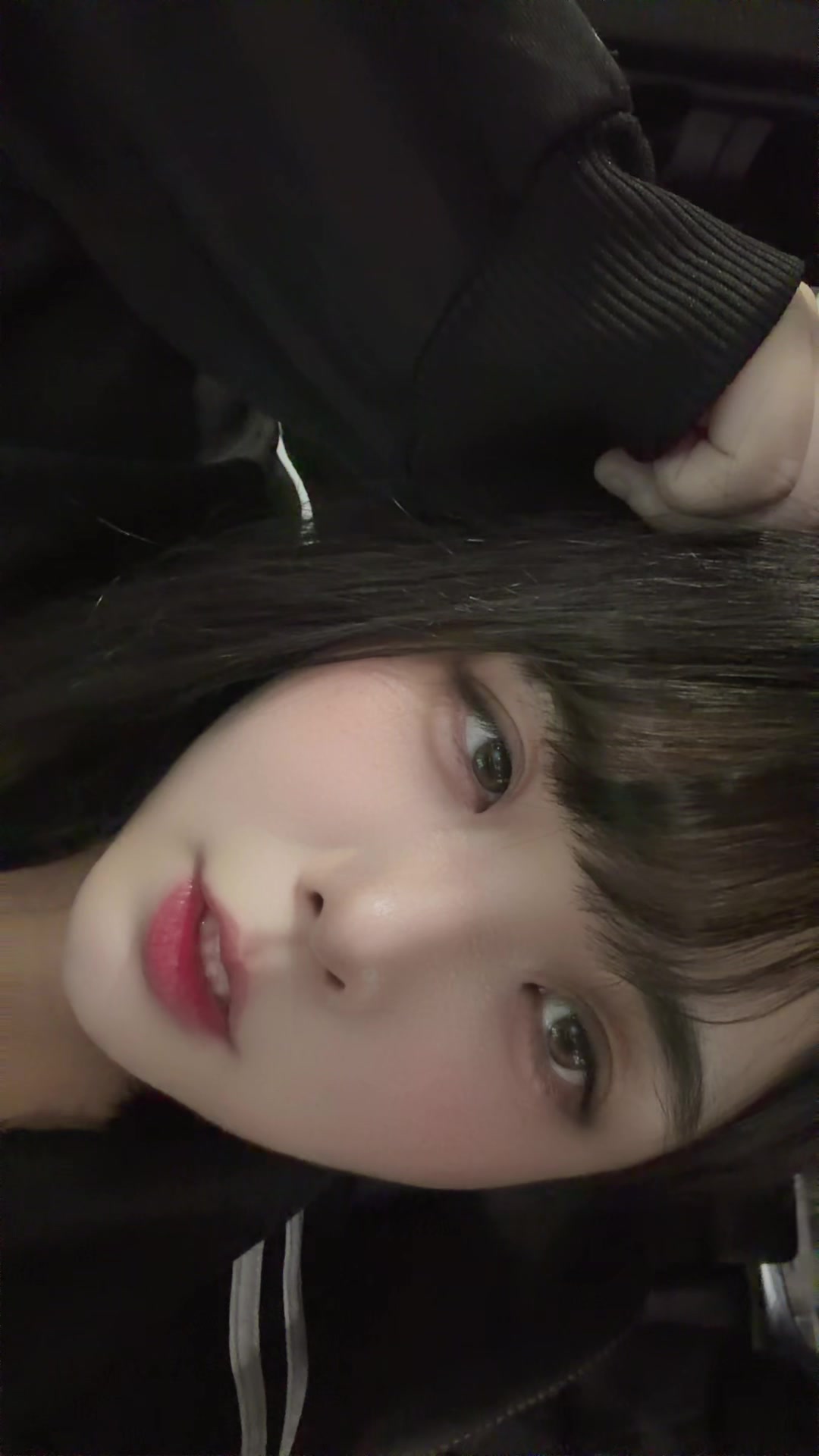 @りな