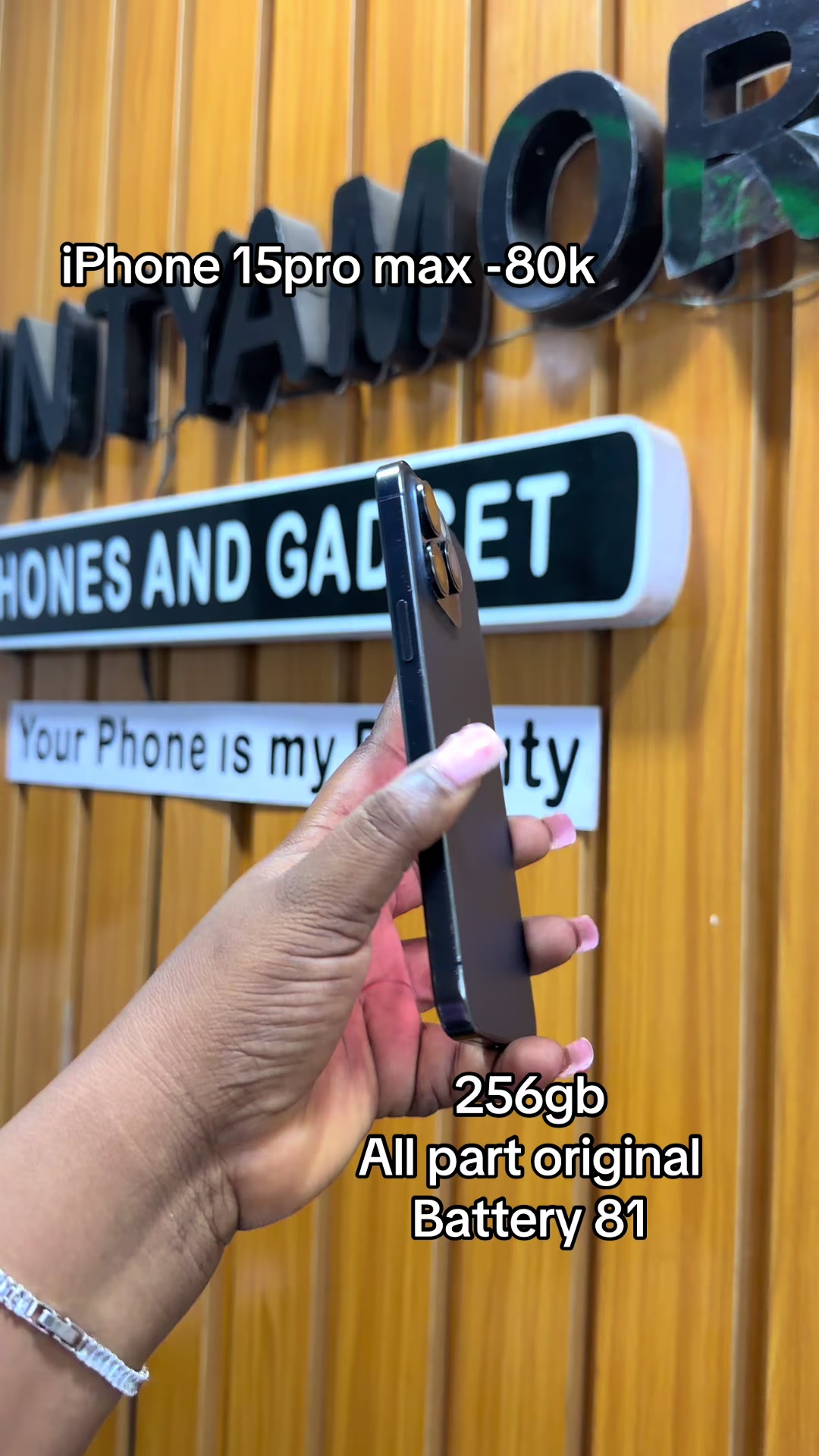 @auntyamori_iphonestore