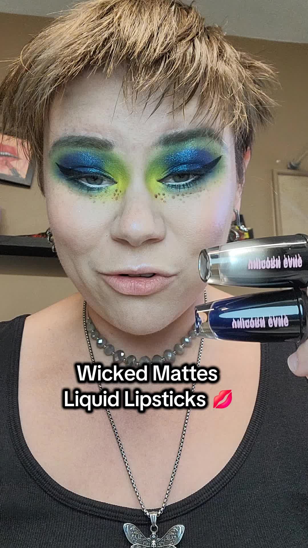 @Breanna's Bold Beauty 💄✨️
