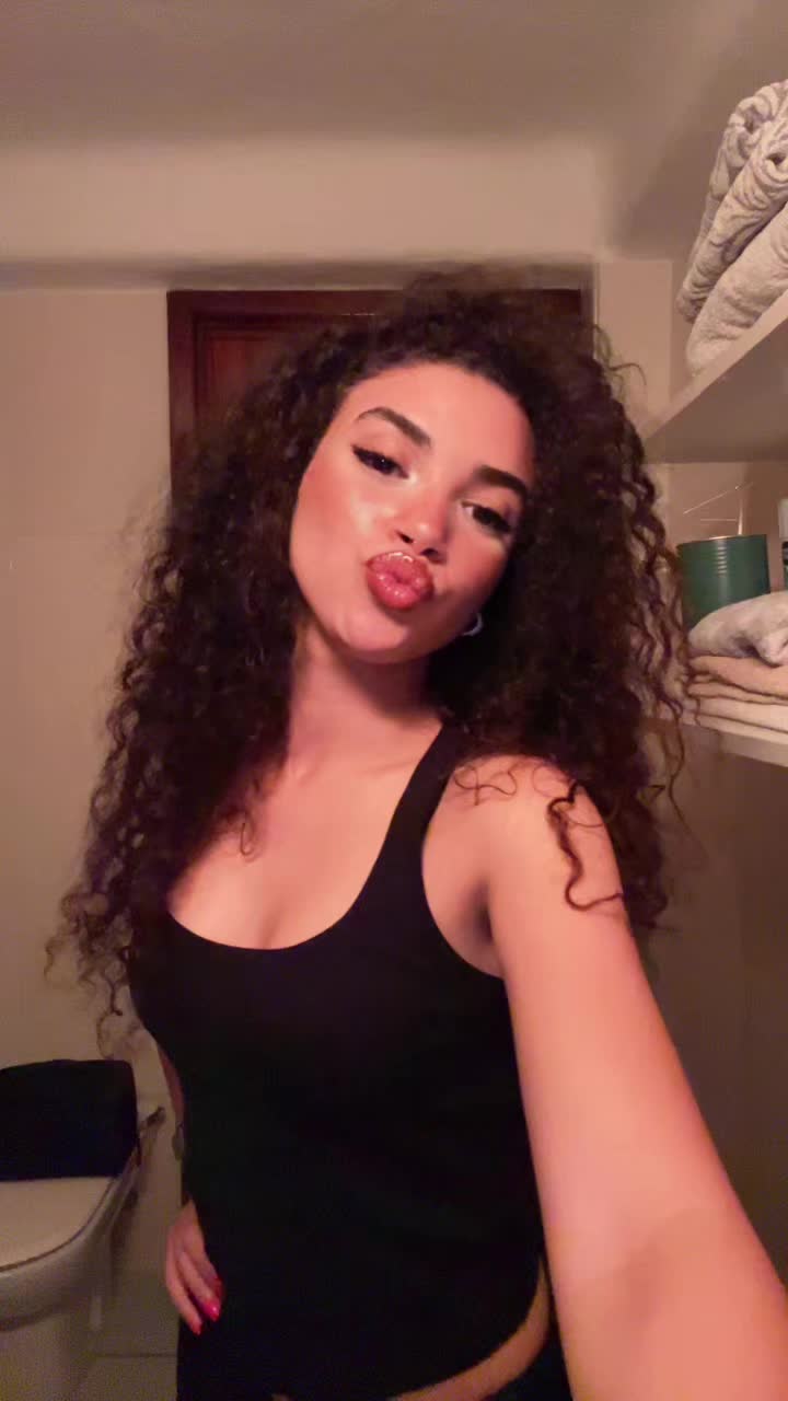 @✨