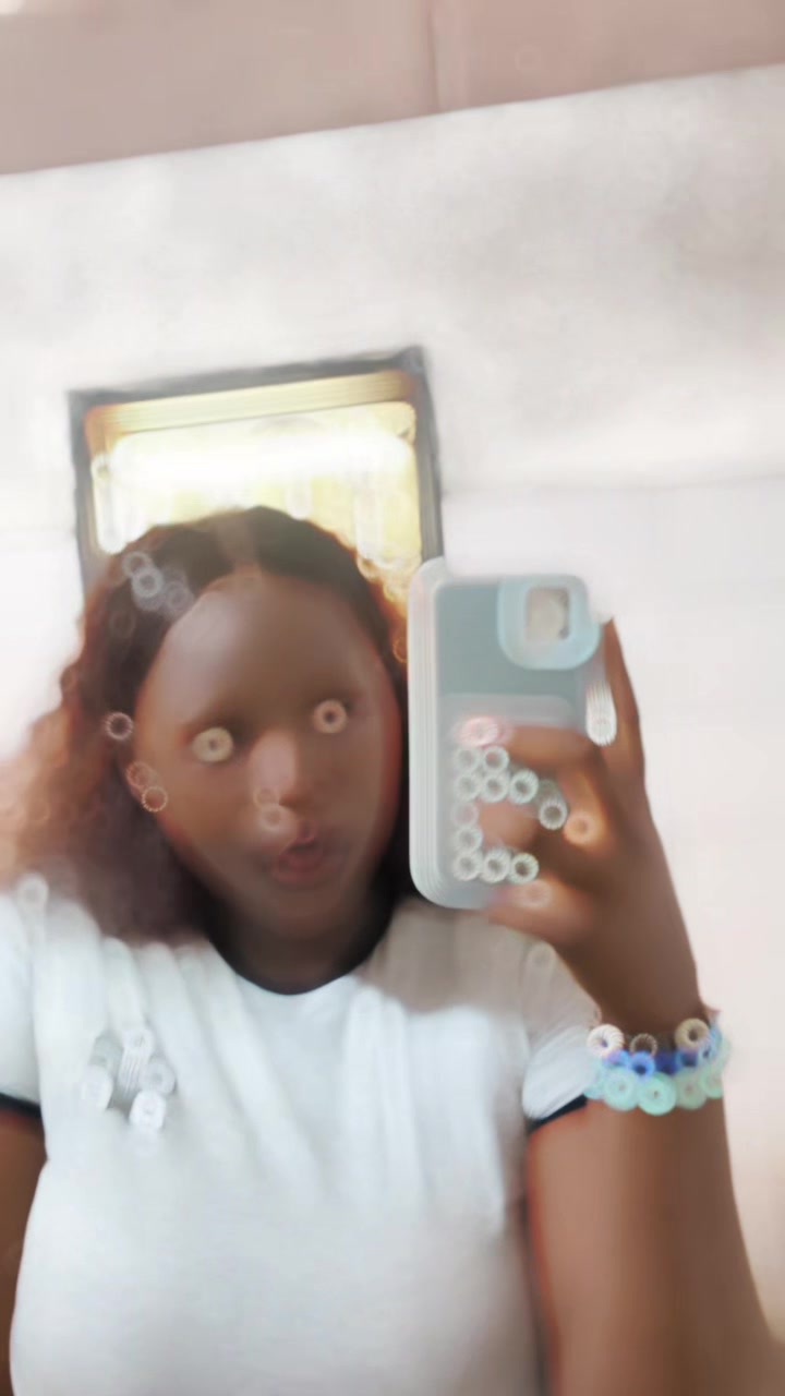 @La sénégalaise aux beaux yeux