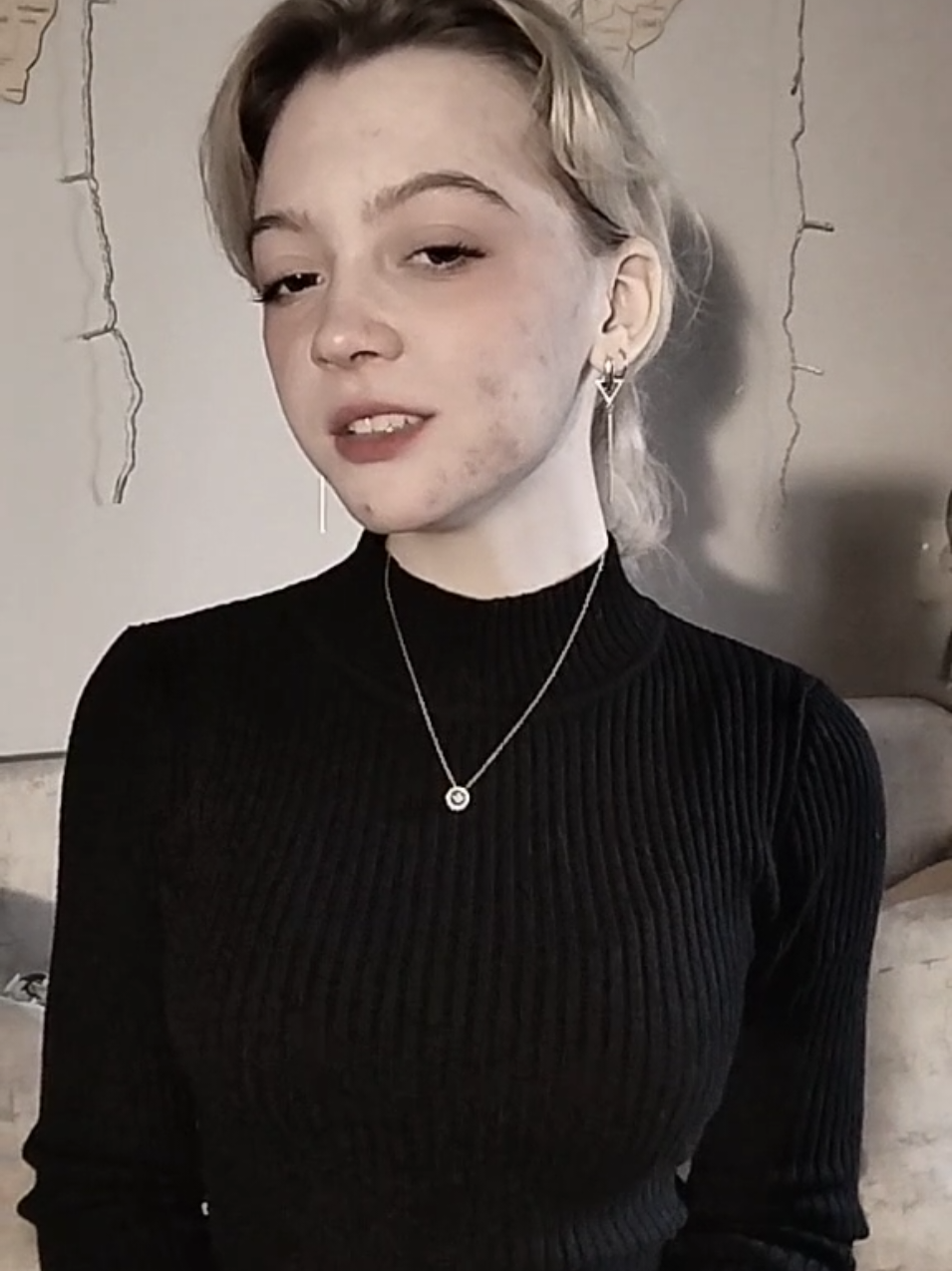 @Юлисса