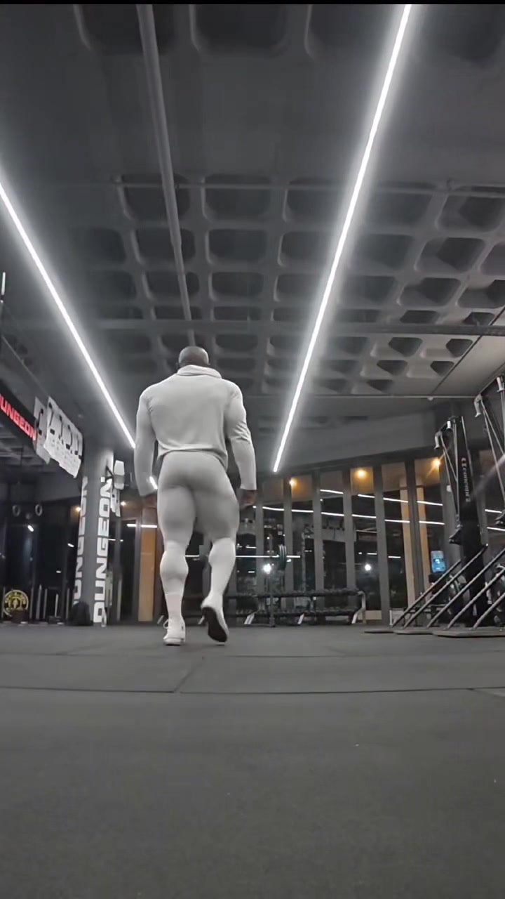 @only big muscles here