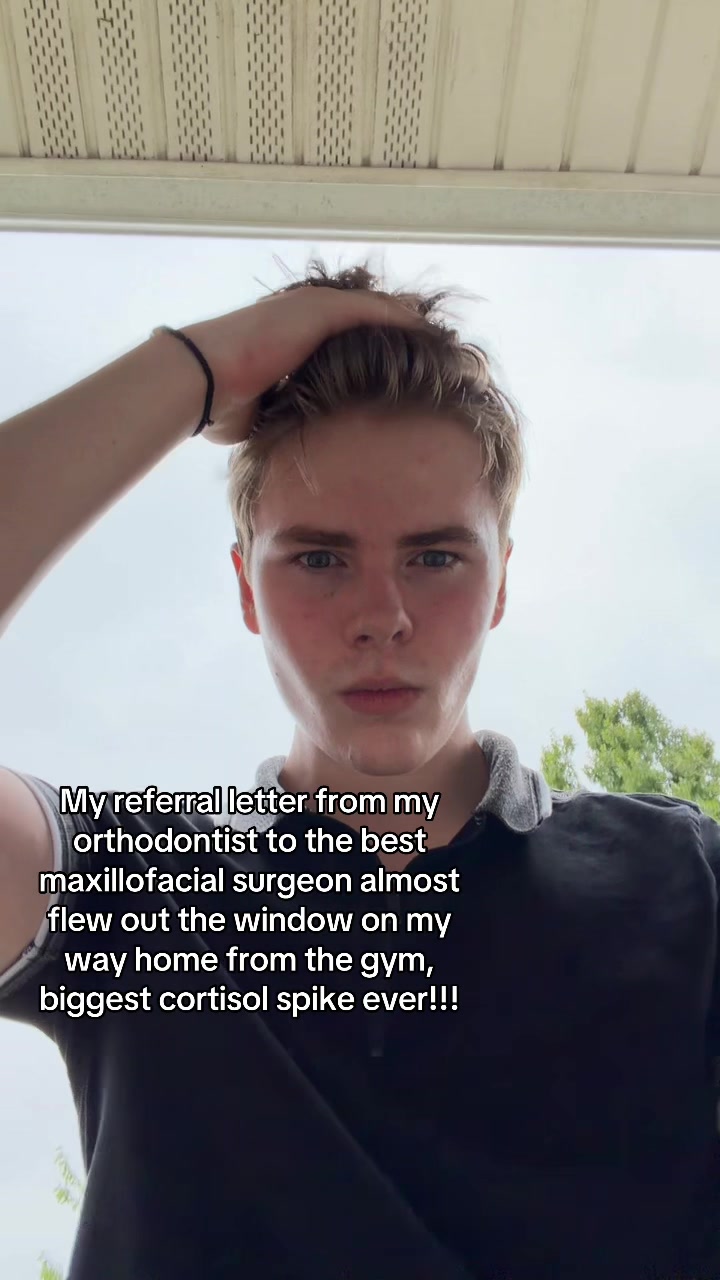 @Benjamin ✝️