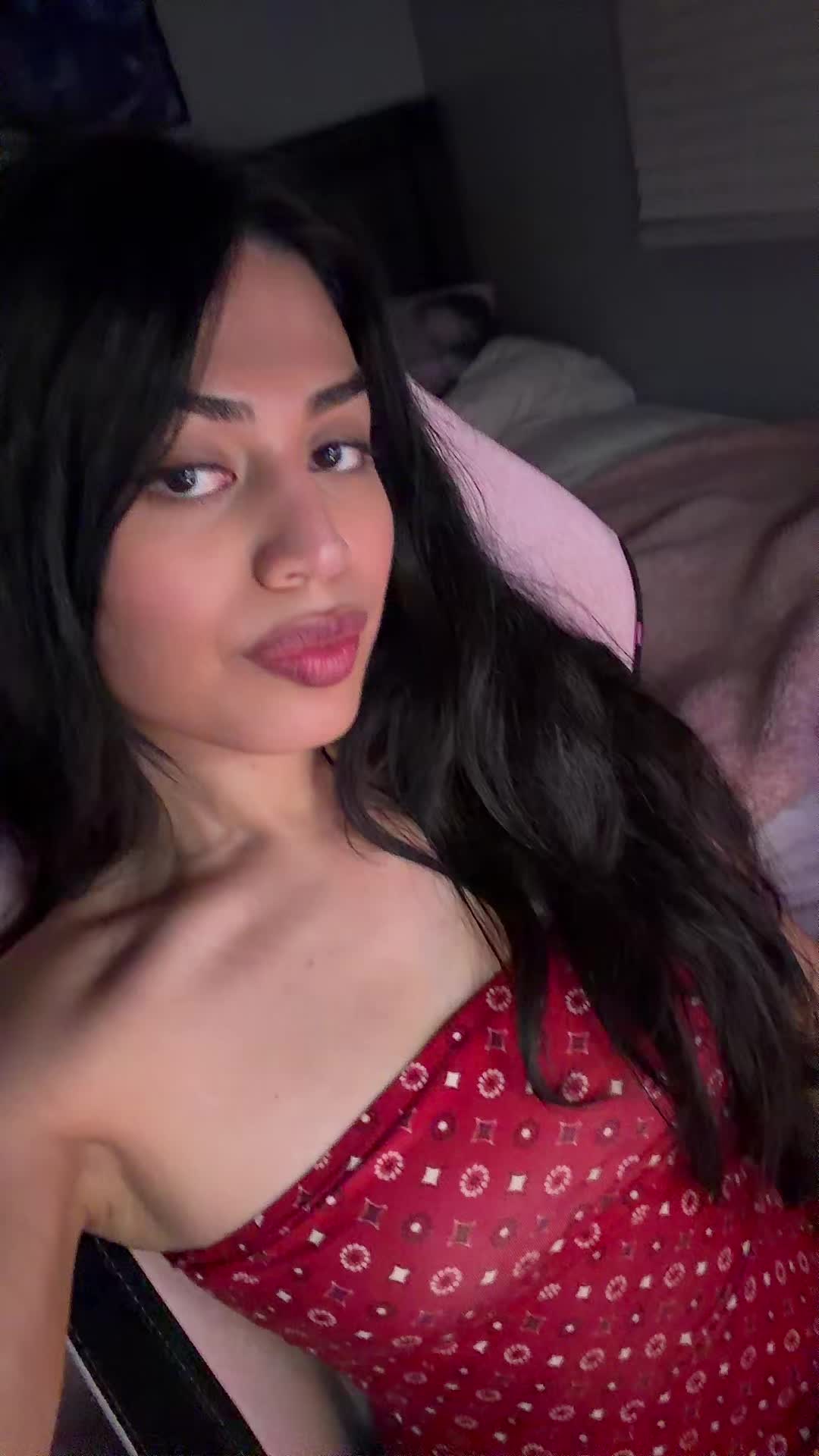 @aurajia_
