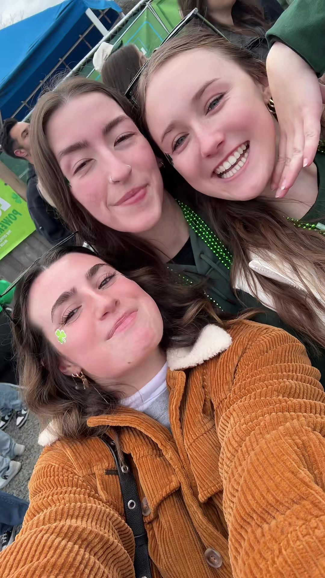 @abbyyywhitee
