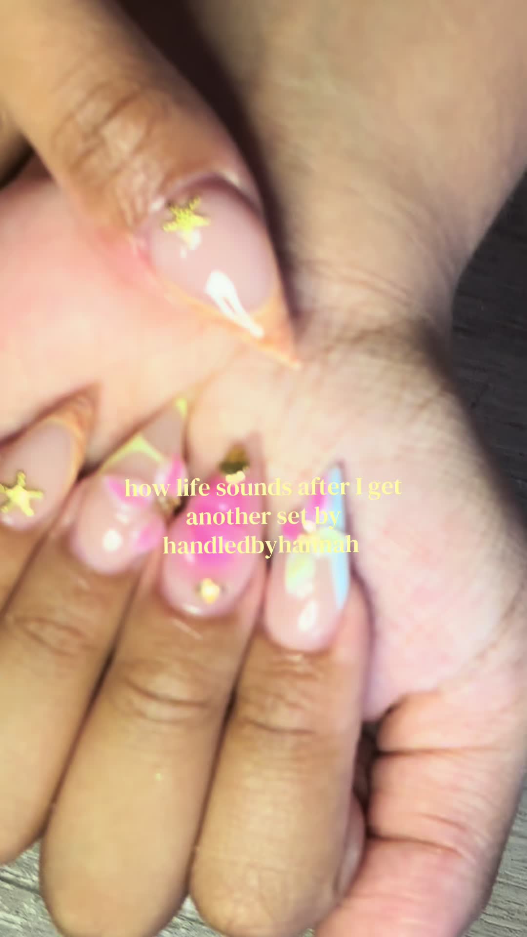 @dee ﾒ𝟶