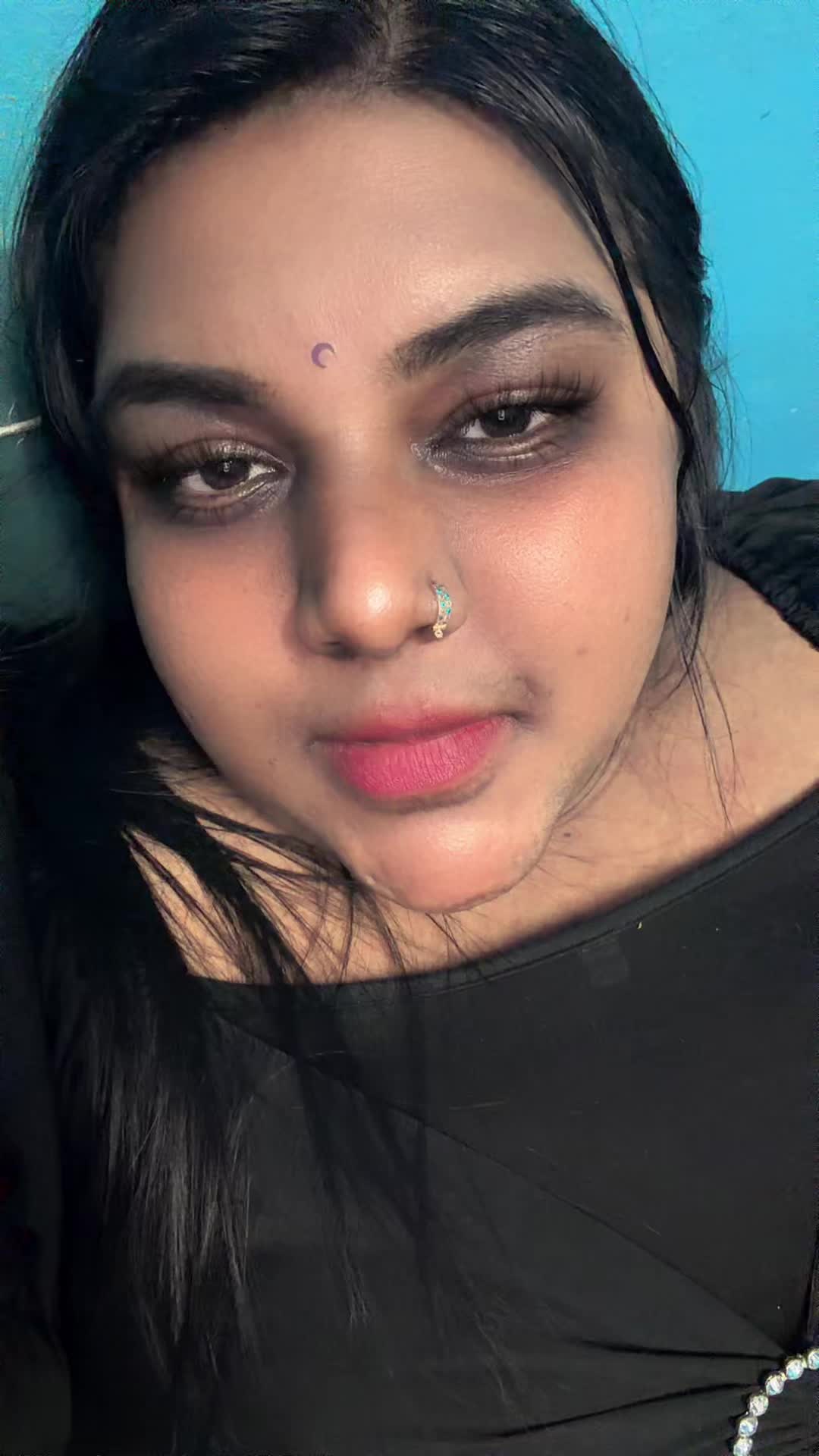 @Nisaa 👑