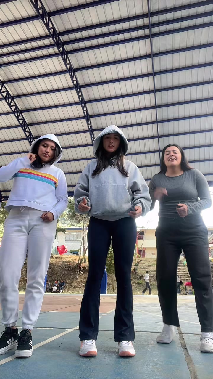 @unatalclau