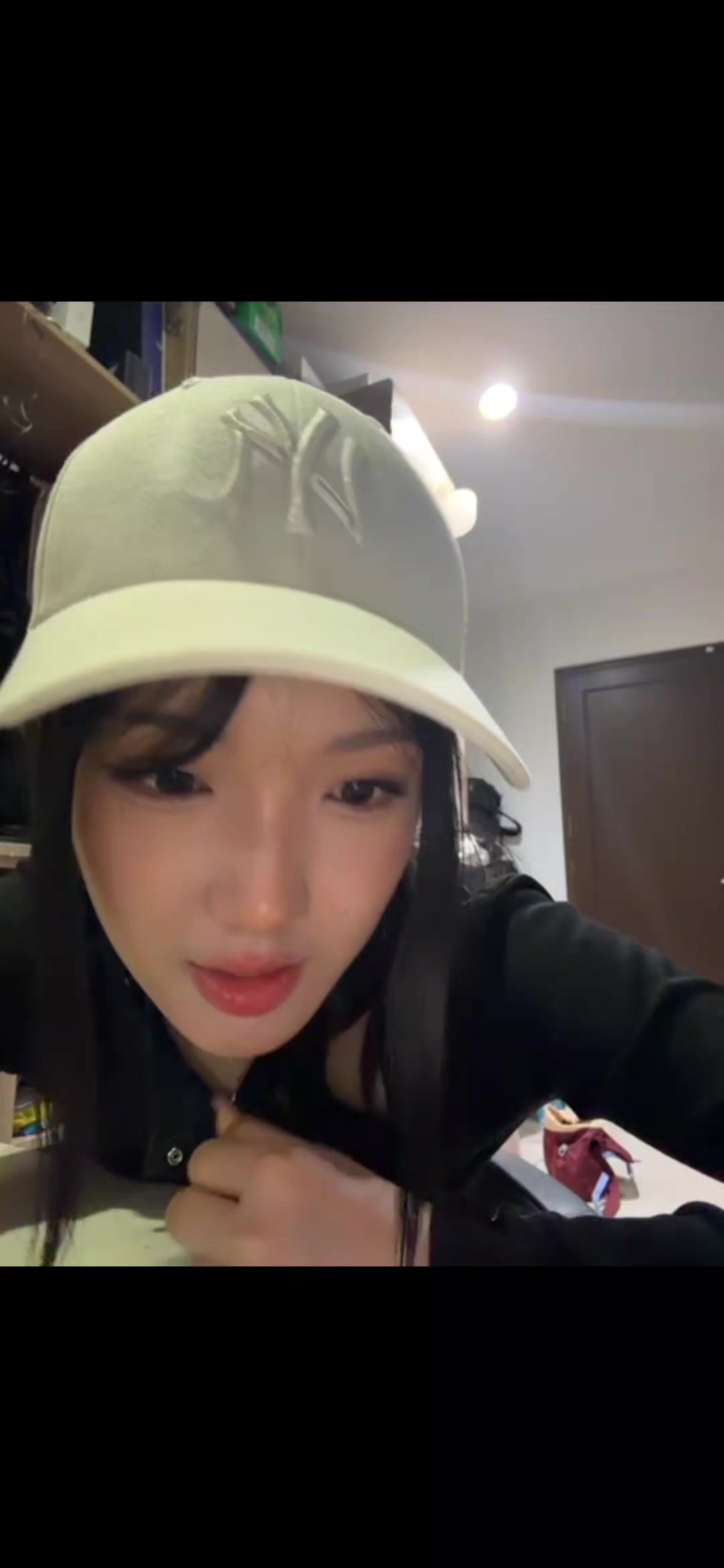 @𝙈𝙬𝙚𝙝𝙚𝙡𝙮𝙣𝙣