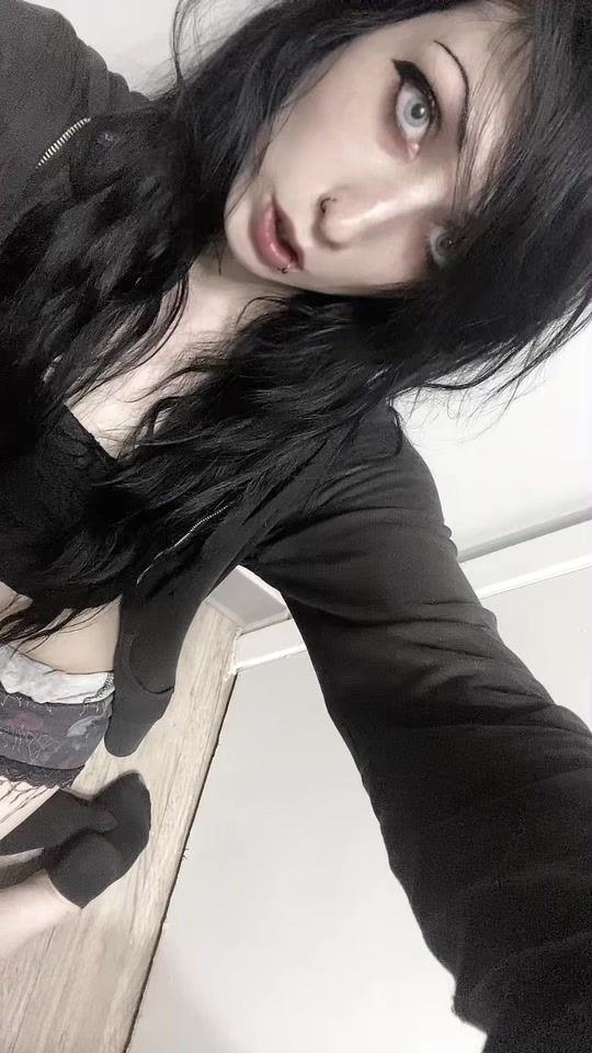 @kairi 🪽🐇 🦢