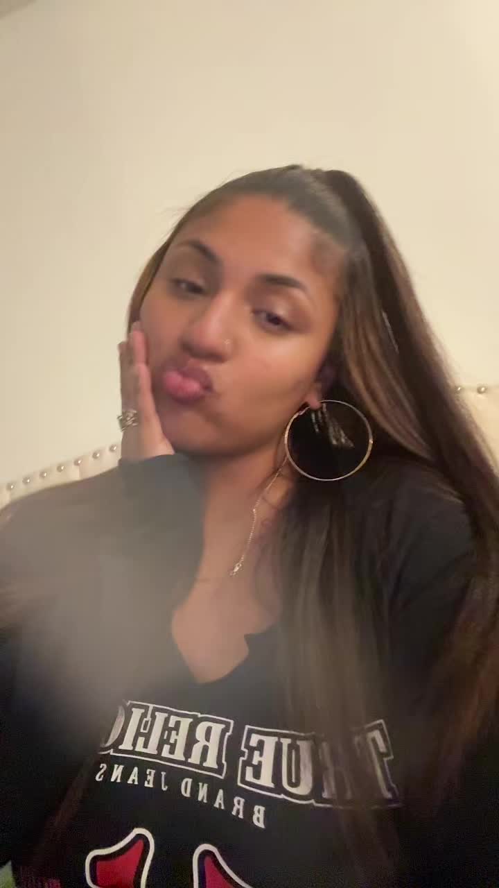 @baddchlo 🍒