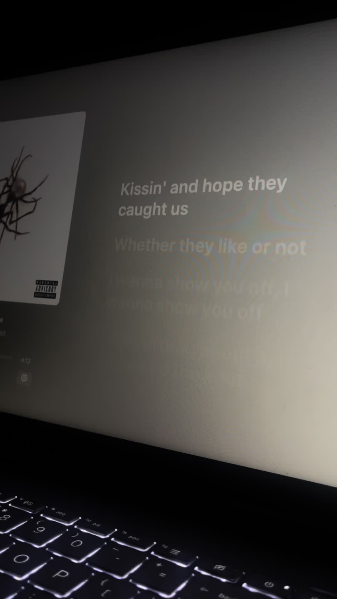 @Hit Lyrics