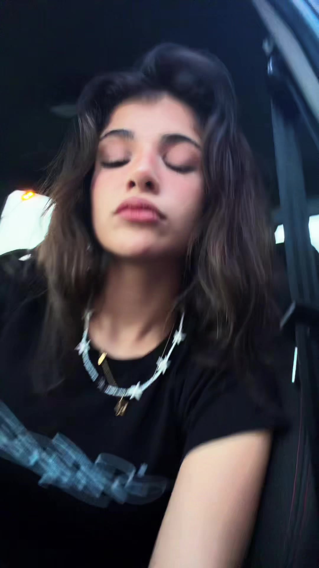 @neeg1n