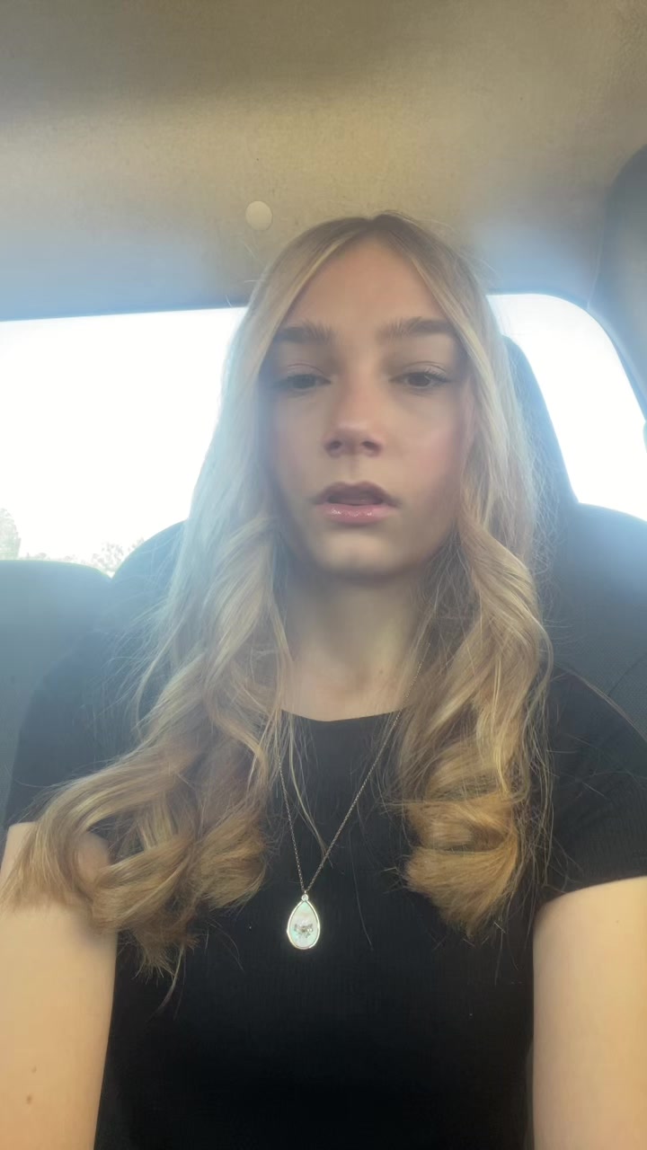 @💗🤍💋Sarah💗🤍💋