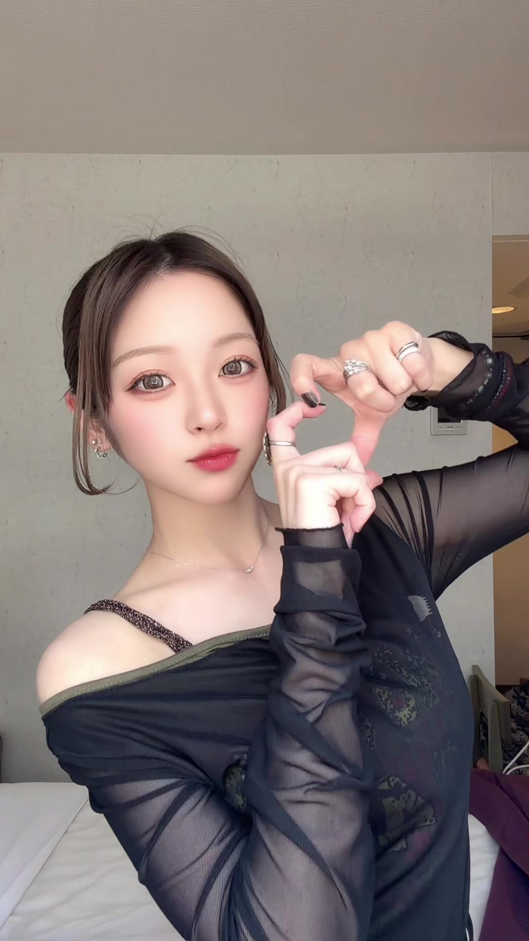 @りりあ