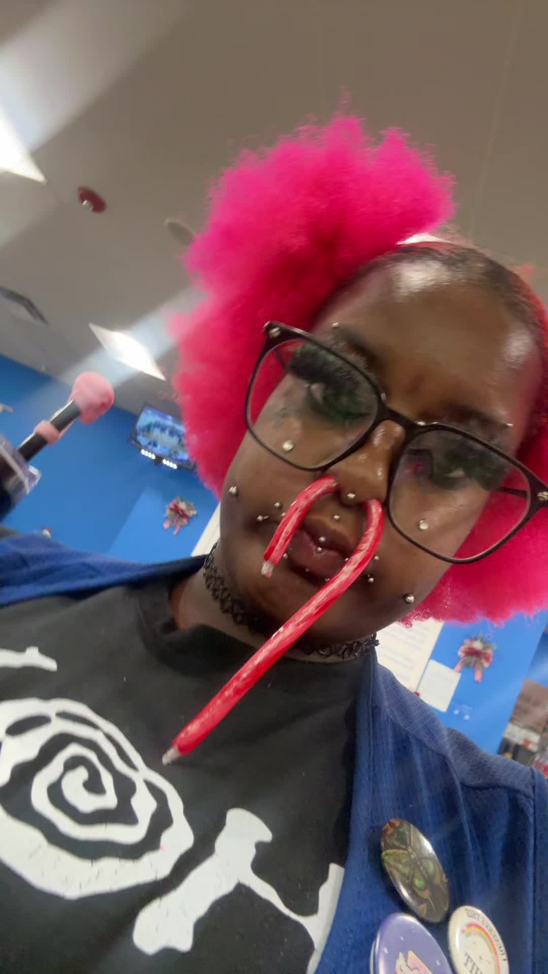 @pinkie
