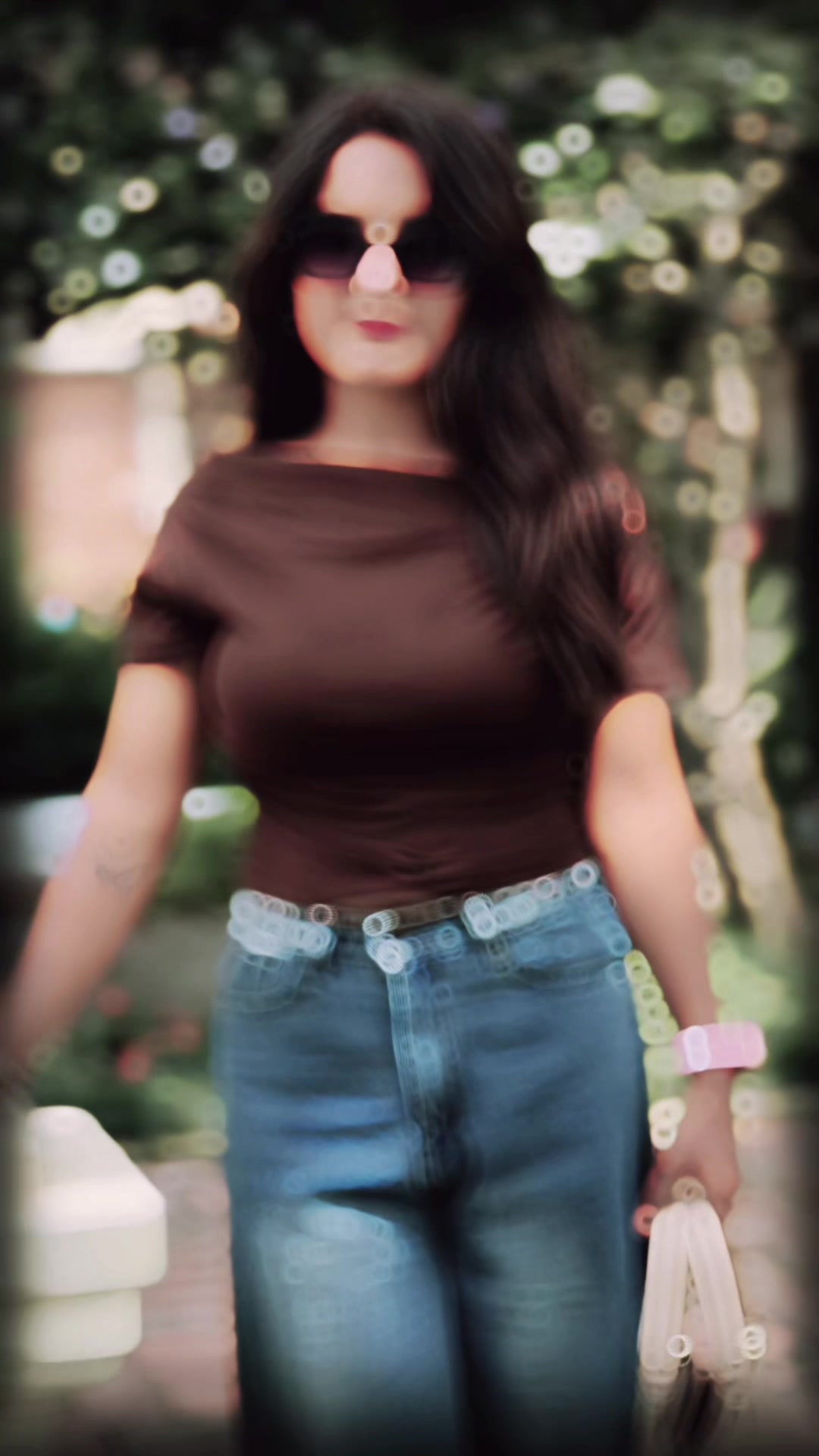 @Aarohi Thakur🦋