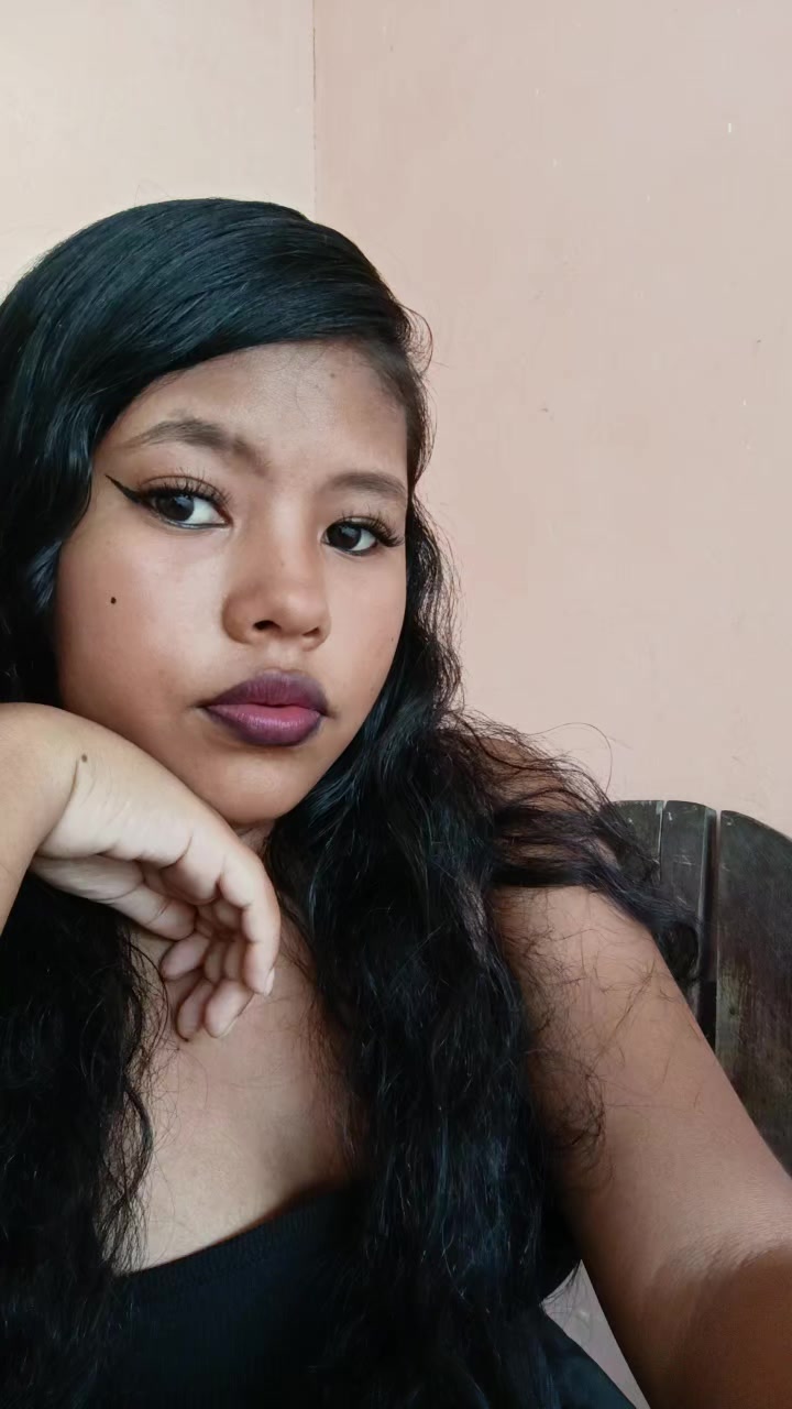 @𝕻𝖆𝖙𝖎 💜🥹👑🇻🇪💜👄