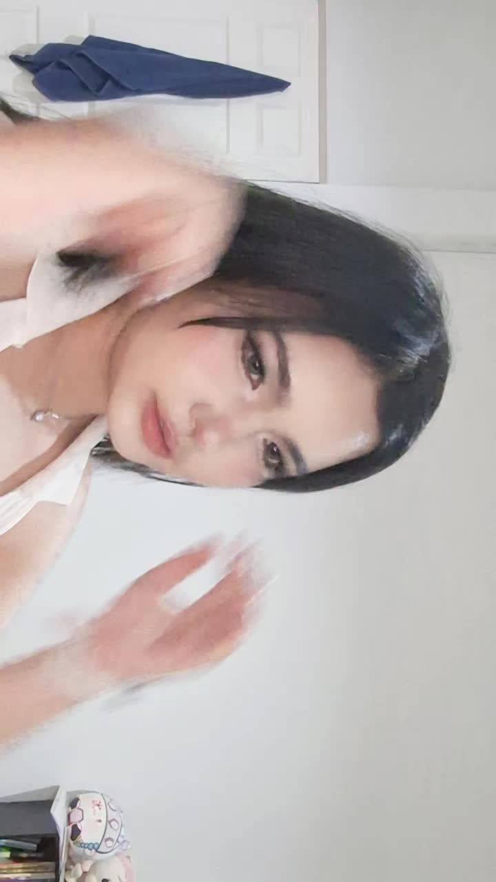 @leedarin