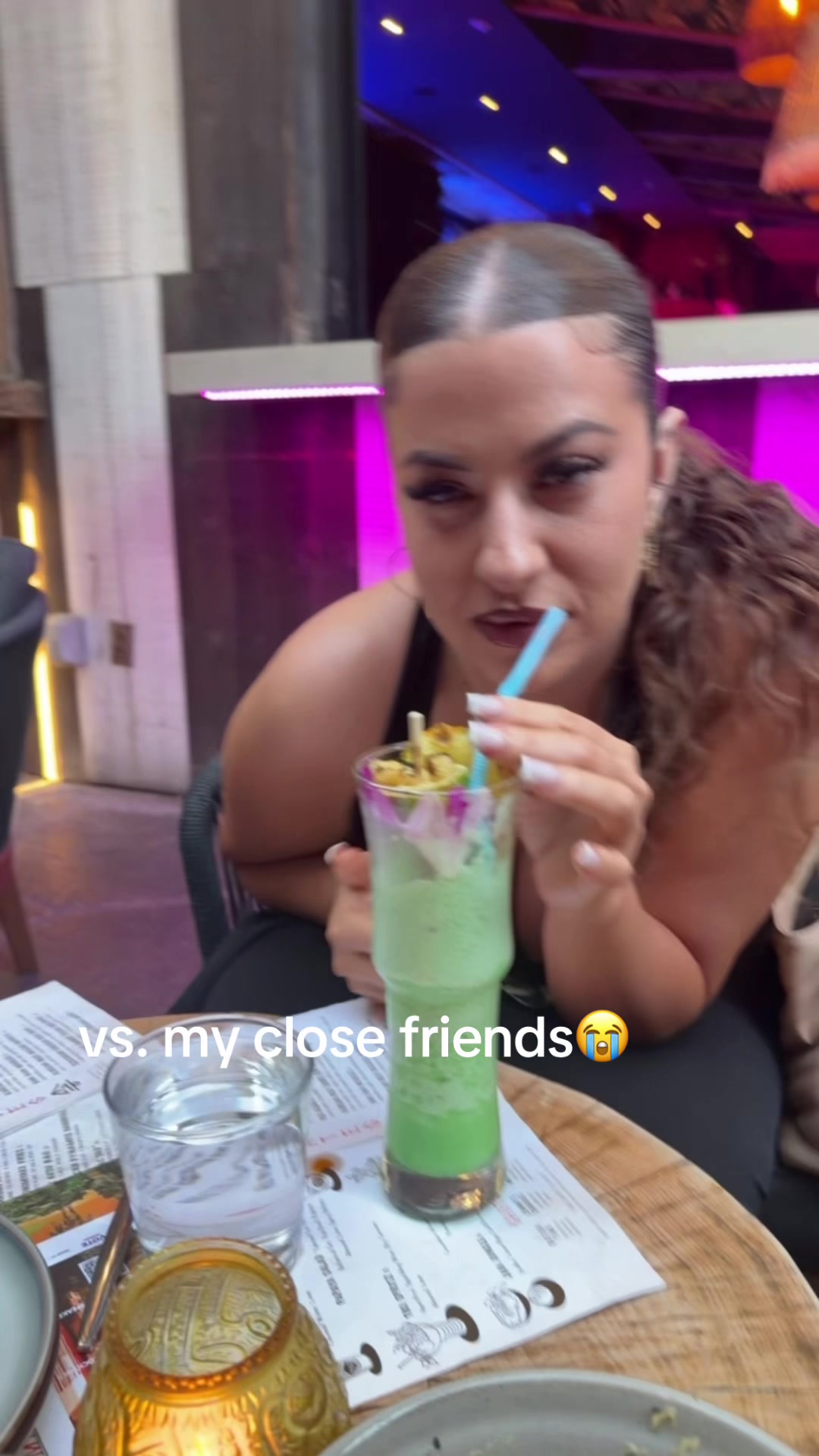 @notmamaquinn_