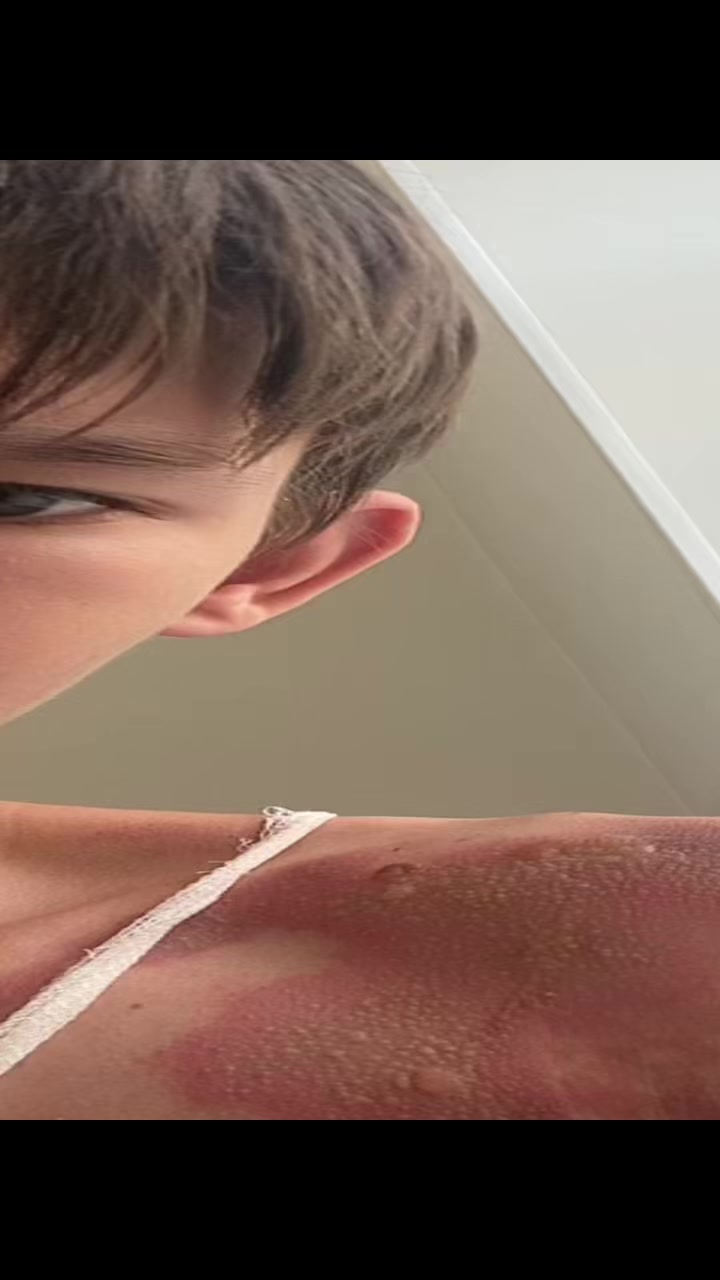@Wweqq_228