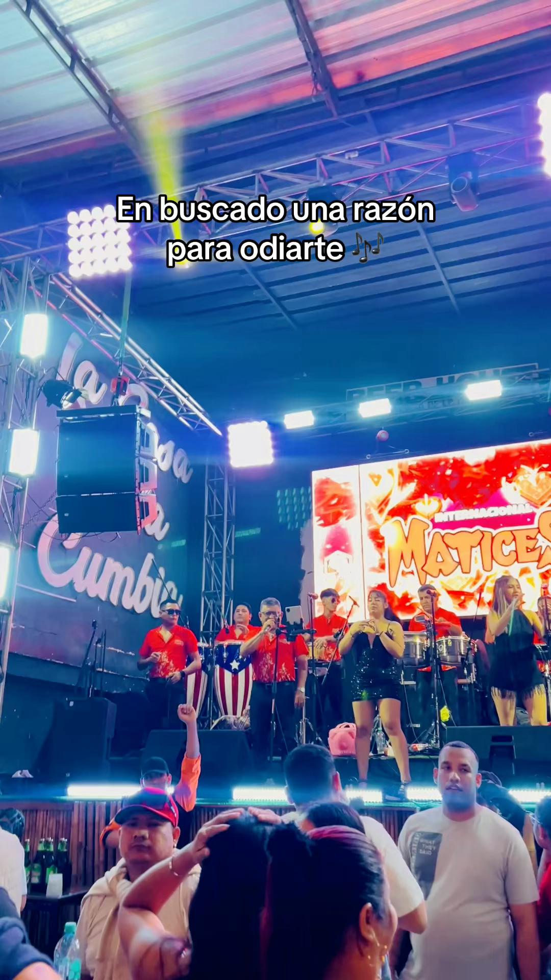 @Luzmy Becerra ✨