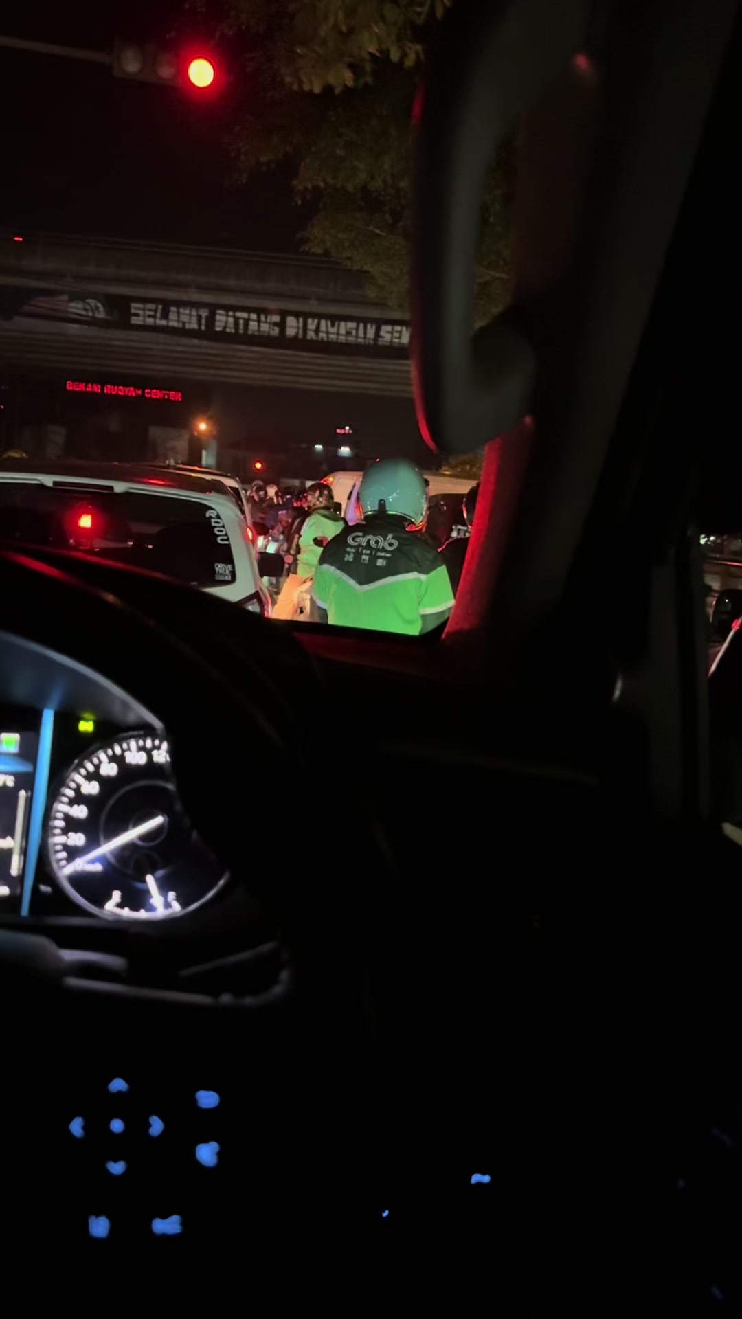 @kamerabelakang0
