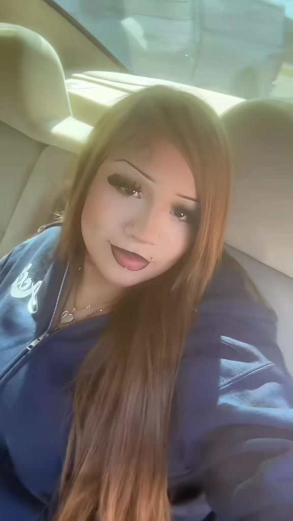 @♛