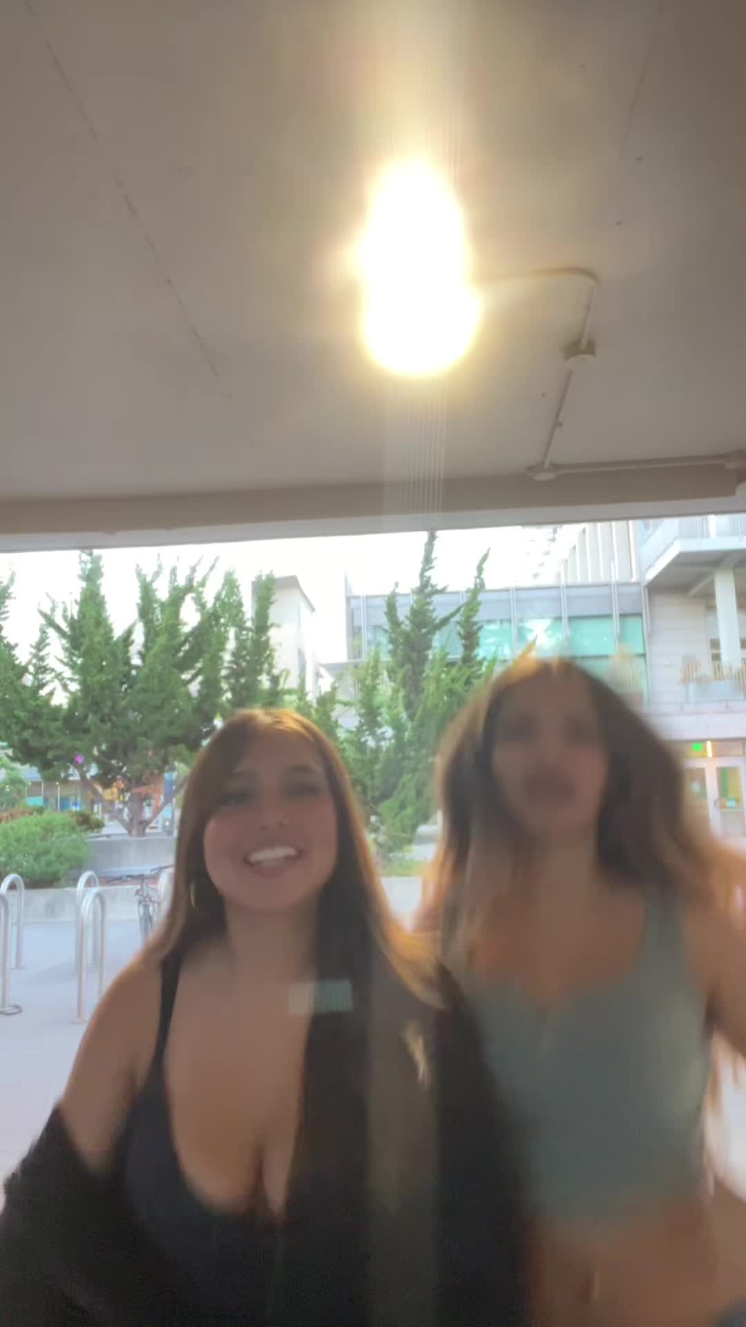@emi