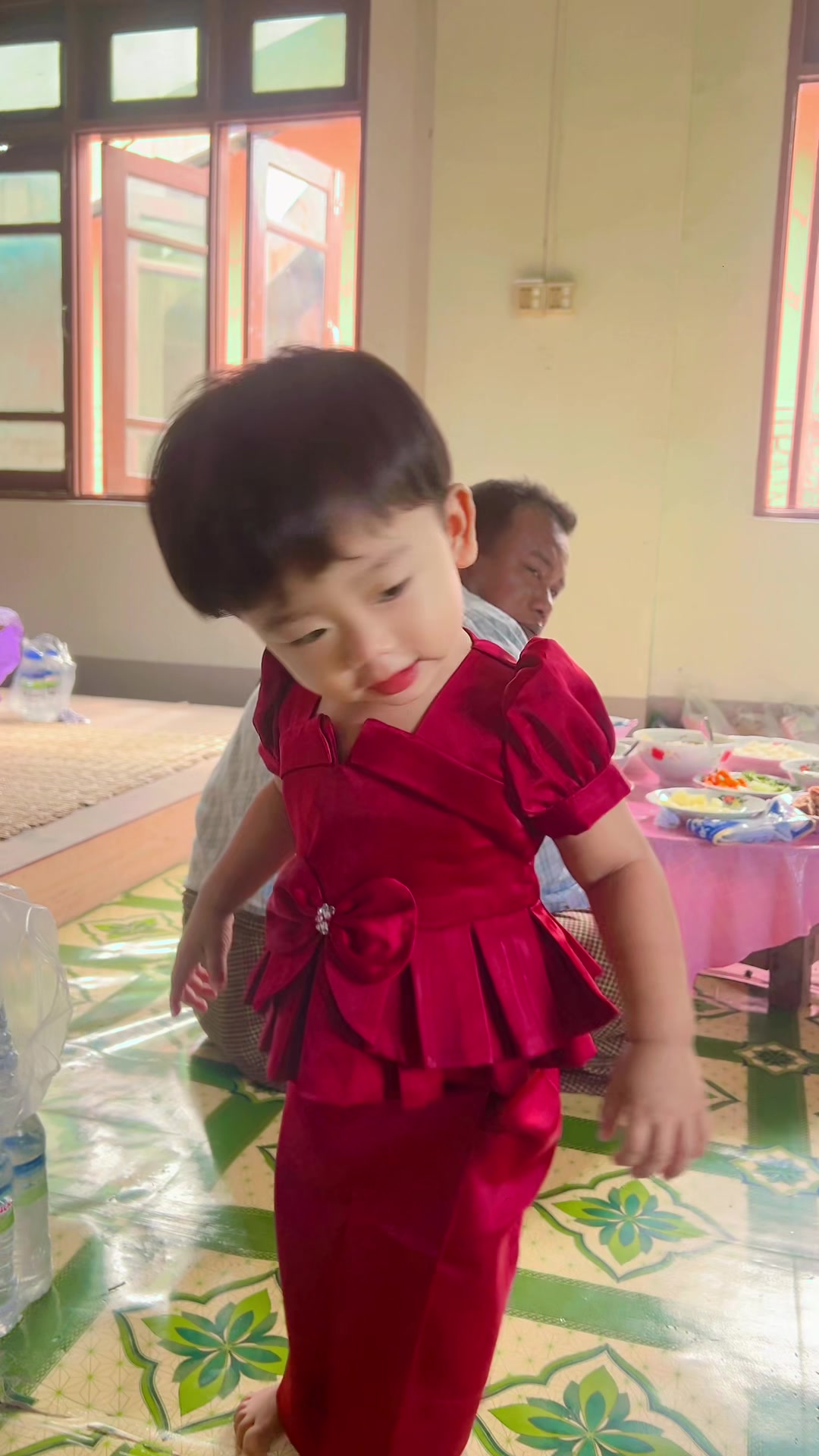 @👸🏻အိမ့်သရဖူ👸🏻
