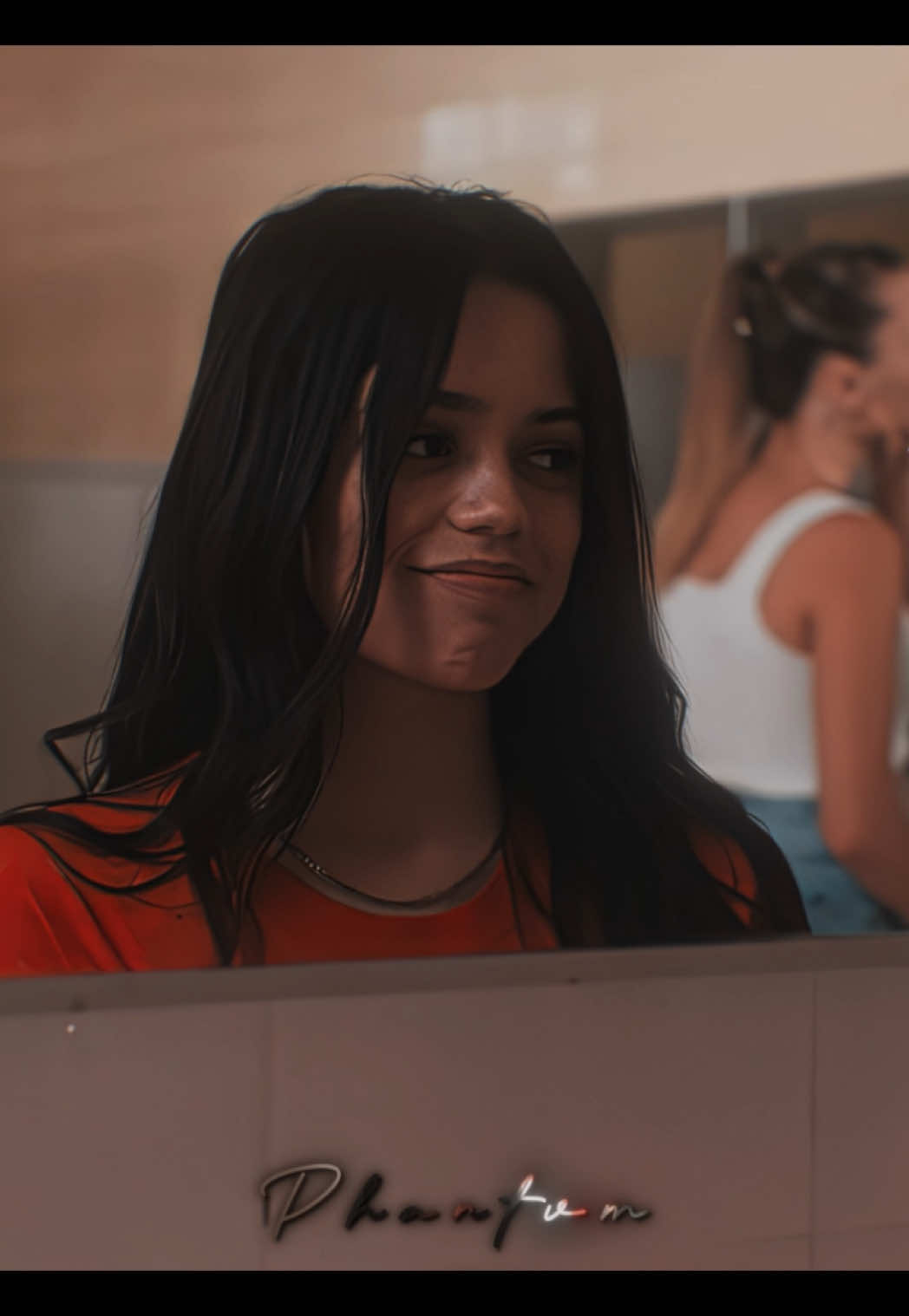 @𝘗𝘩𝘢𝘯𝘛𝘷𝘮