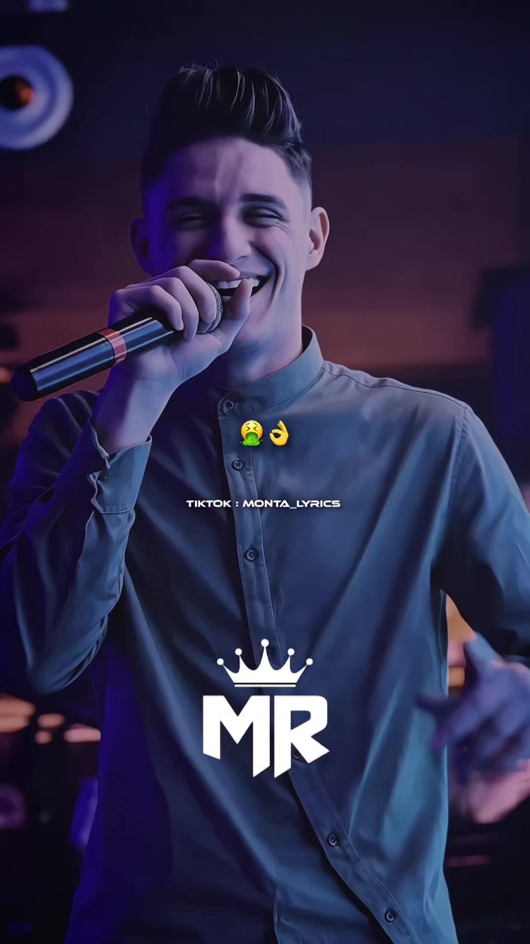 @𝙈𝙤𝙣𝙩𝙖 𝙇𝙮𝙧𝙞𝙘𝙨 🥇