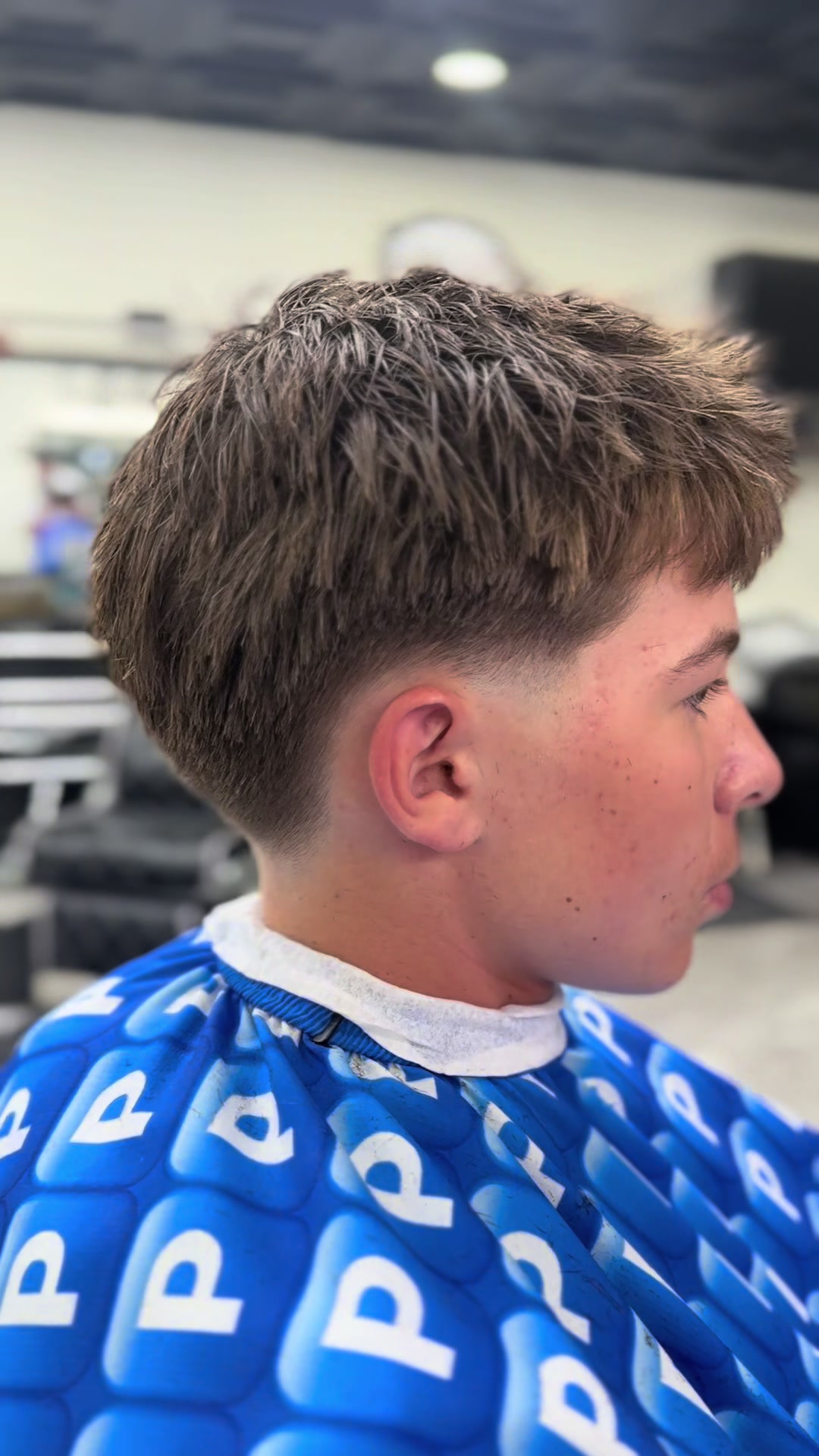 @OFFTHEGRID-BARBER
