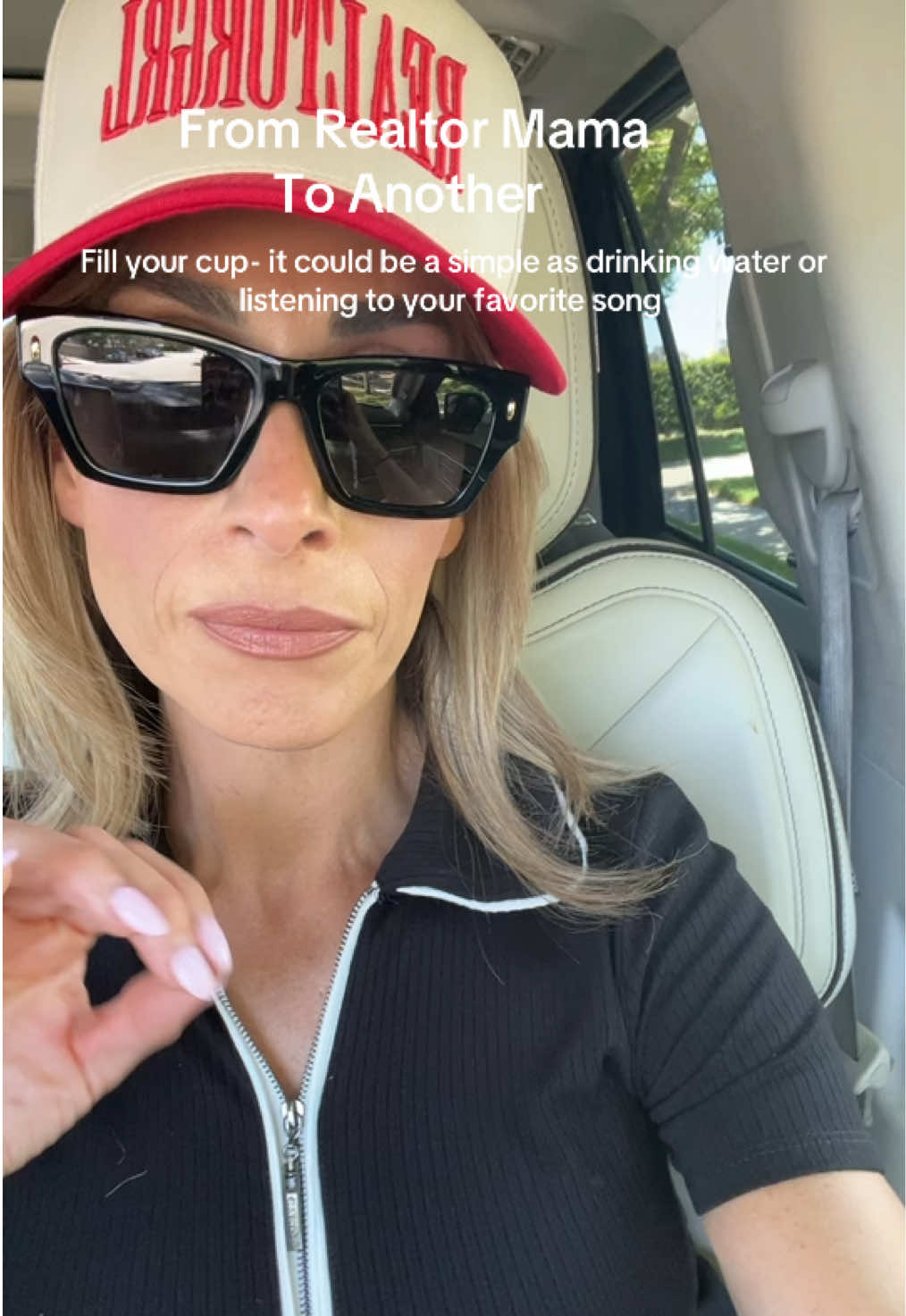 @Monica| Real Estate Hype Girl