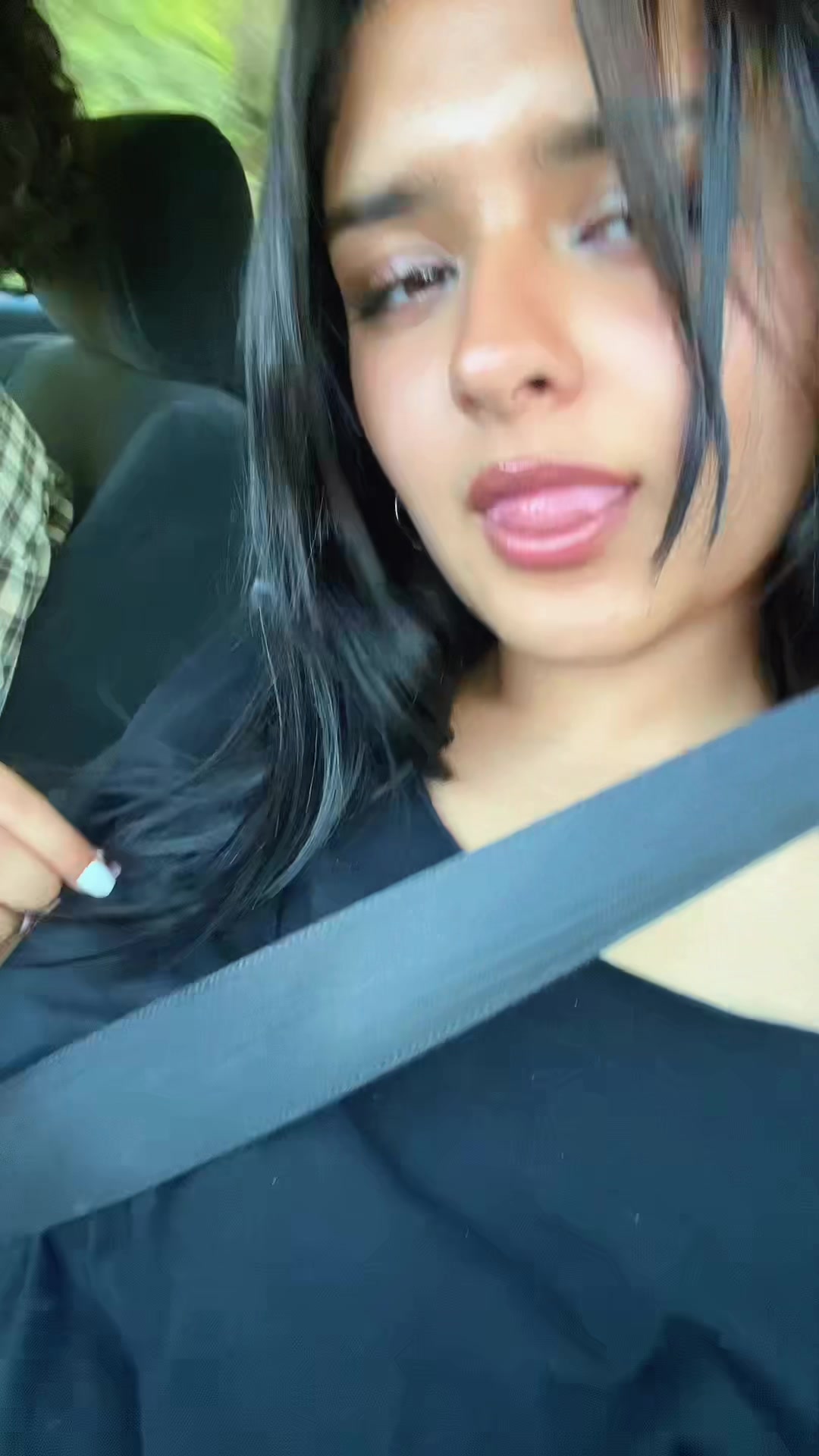 @<?>