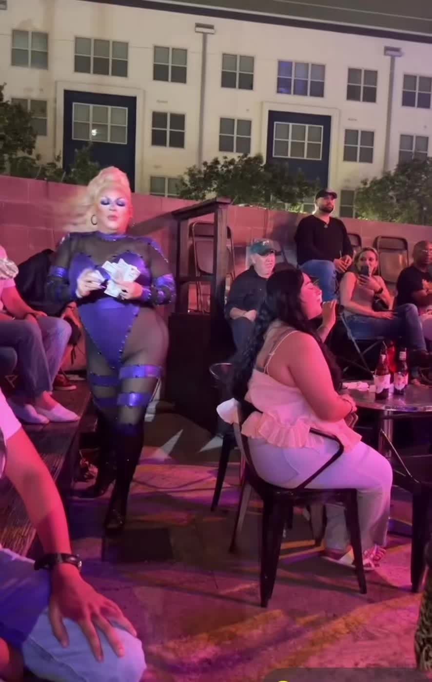 @𝕁𝕒𝕪ℝ𝕖𝕪🏳️&zwj;🌈