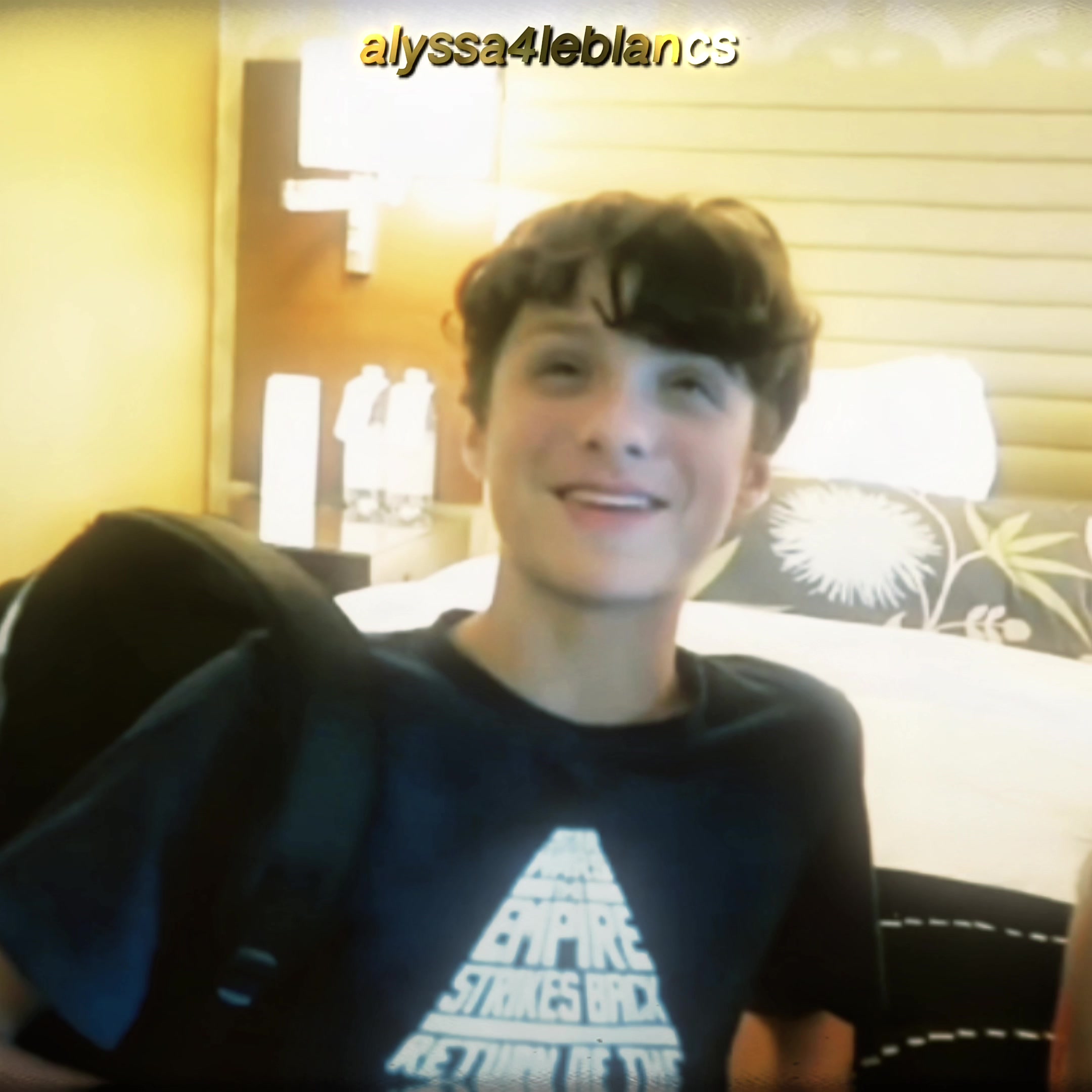 @alyssa 🫶🏻 - fan since 2012