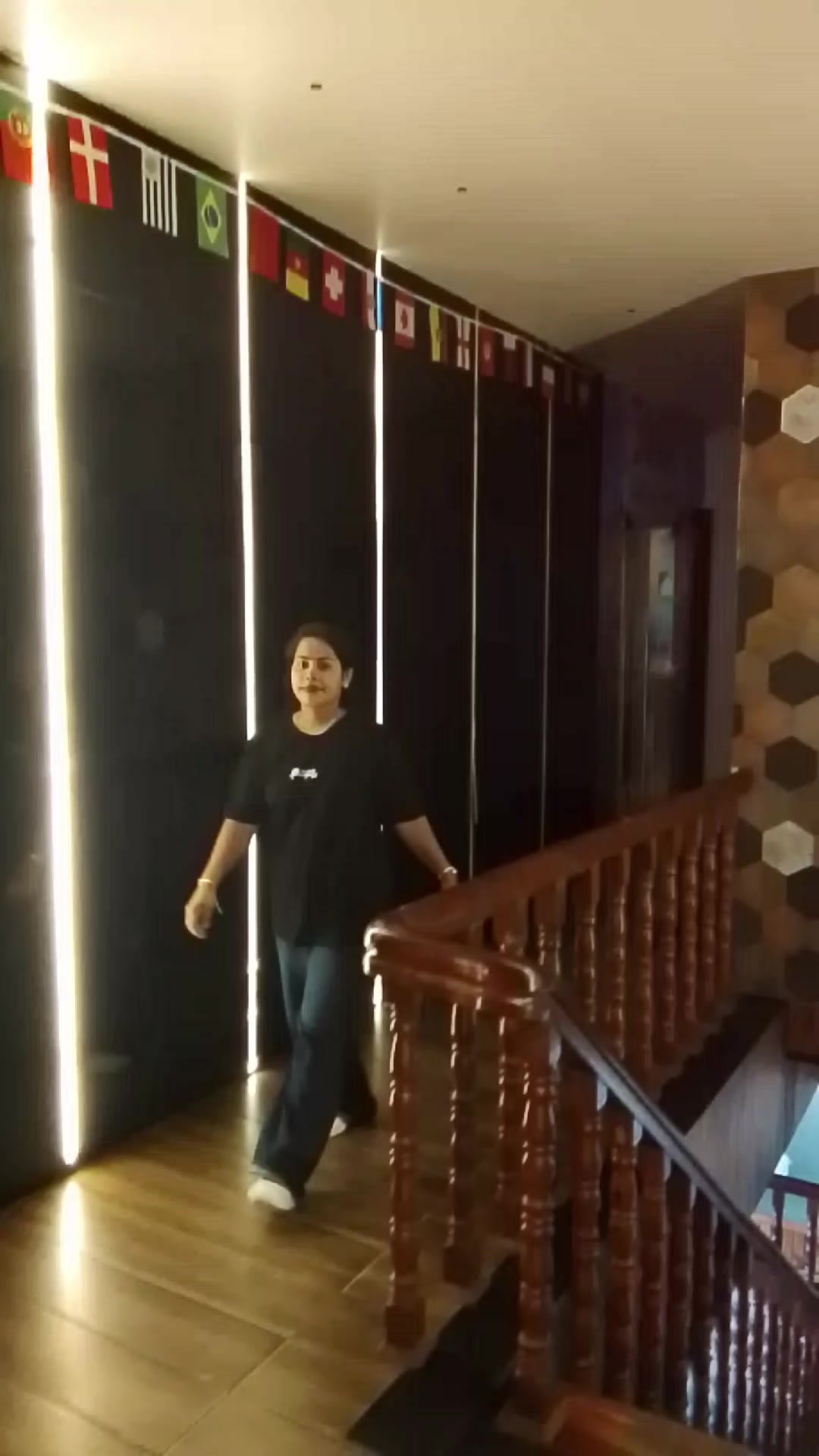 @Aliya Khan