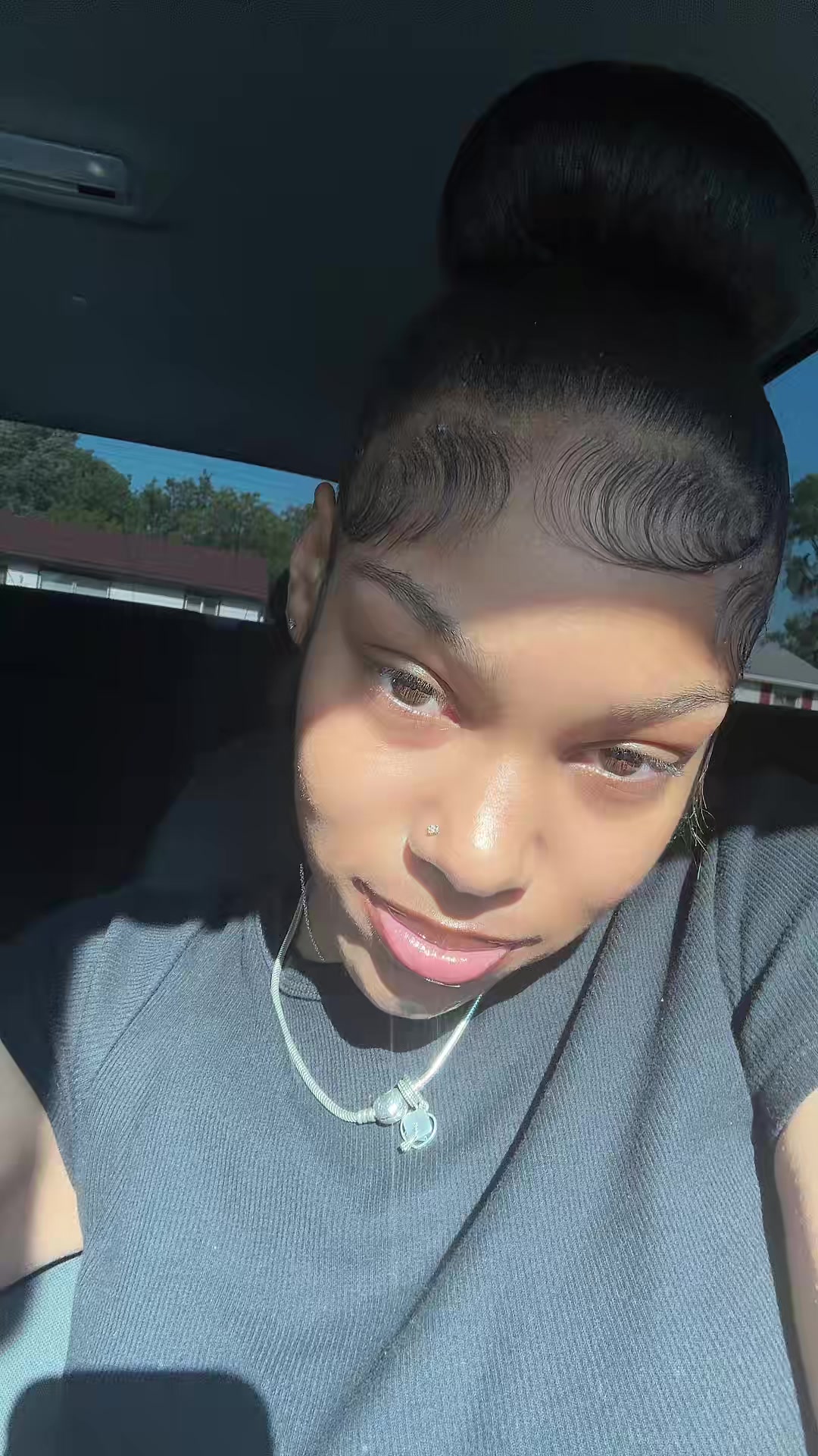 @R🎀