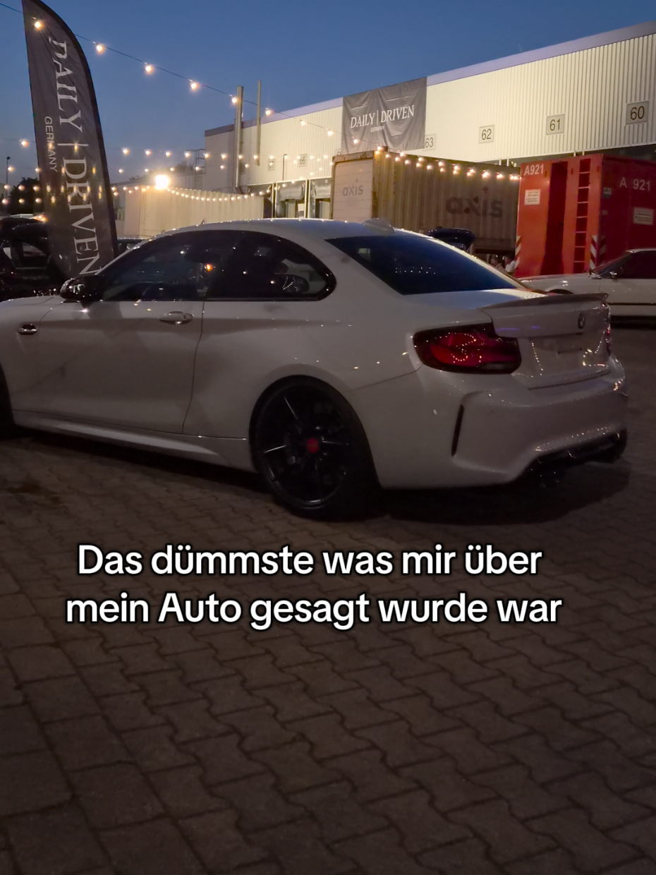 @///m2com