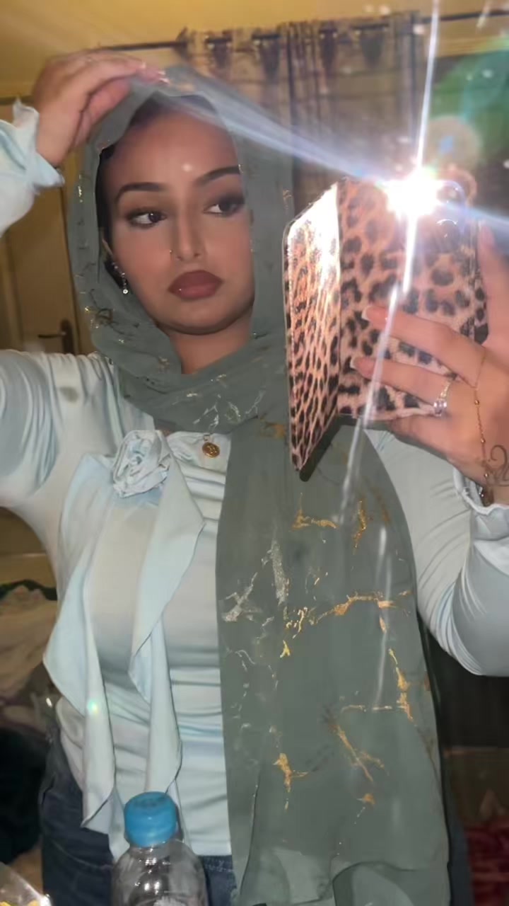 @ن