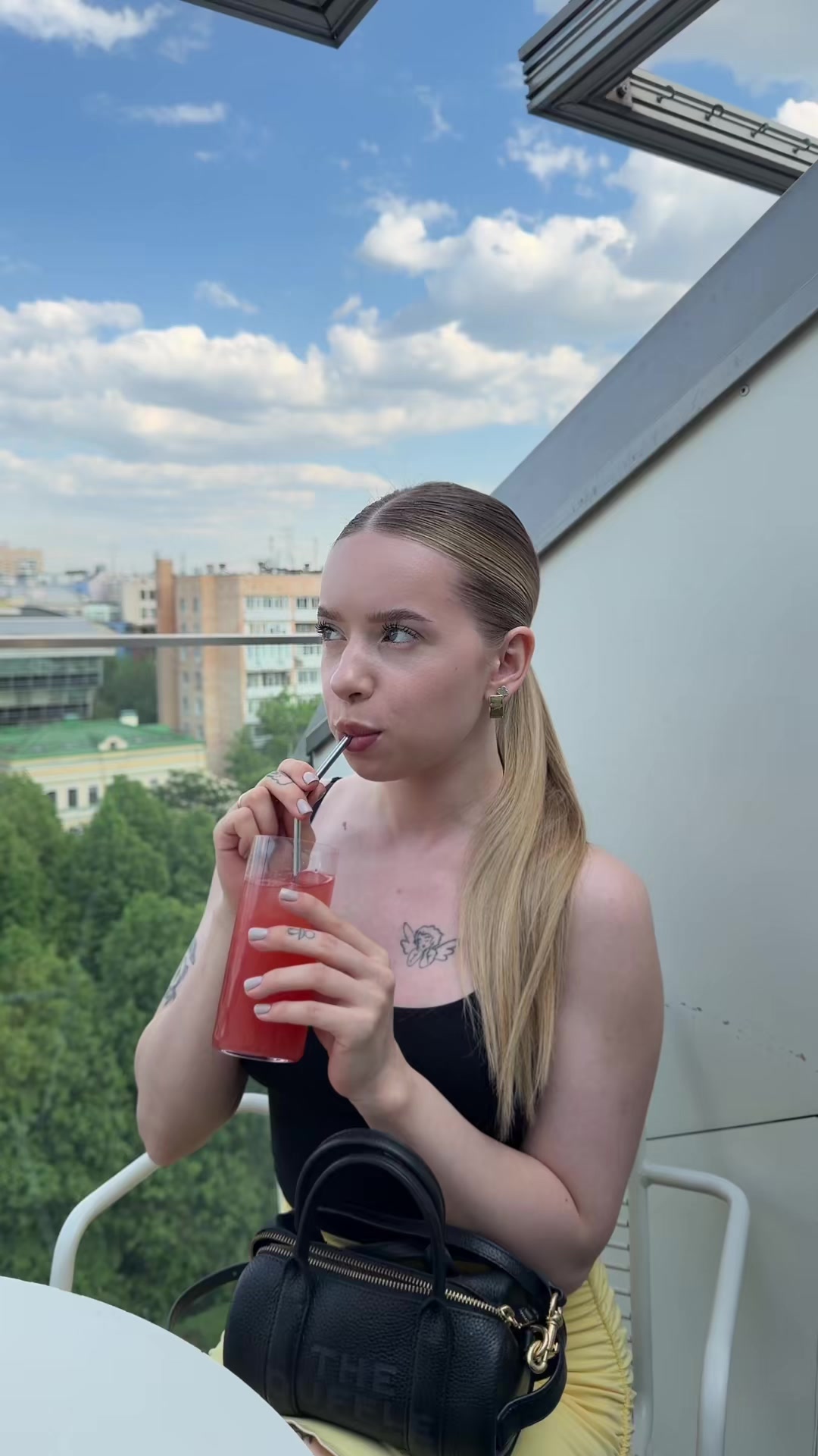 @ЛЯЛЬКА