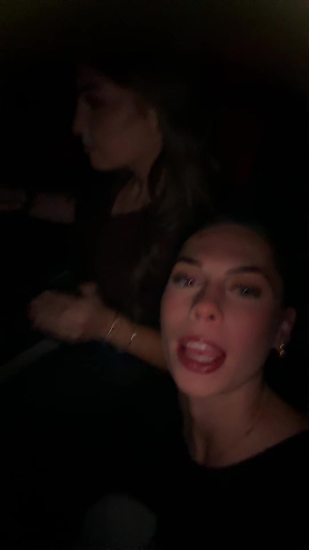 @👄