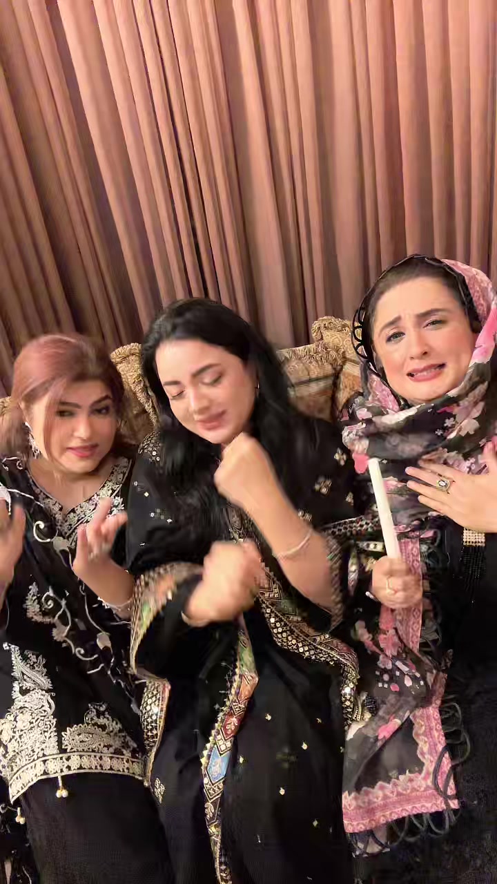 @nazia_siddiqui786