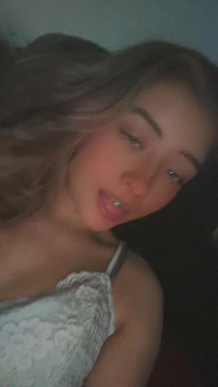 @ChloeBeebe