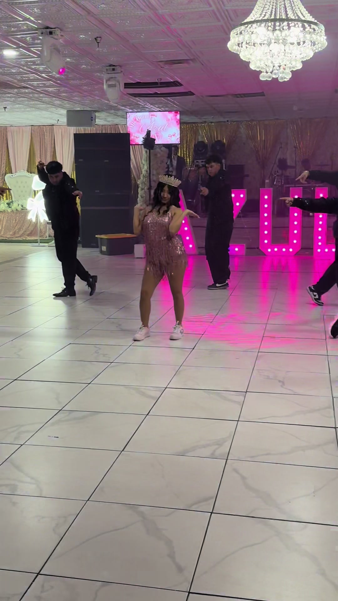 @Em.dance.production