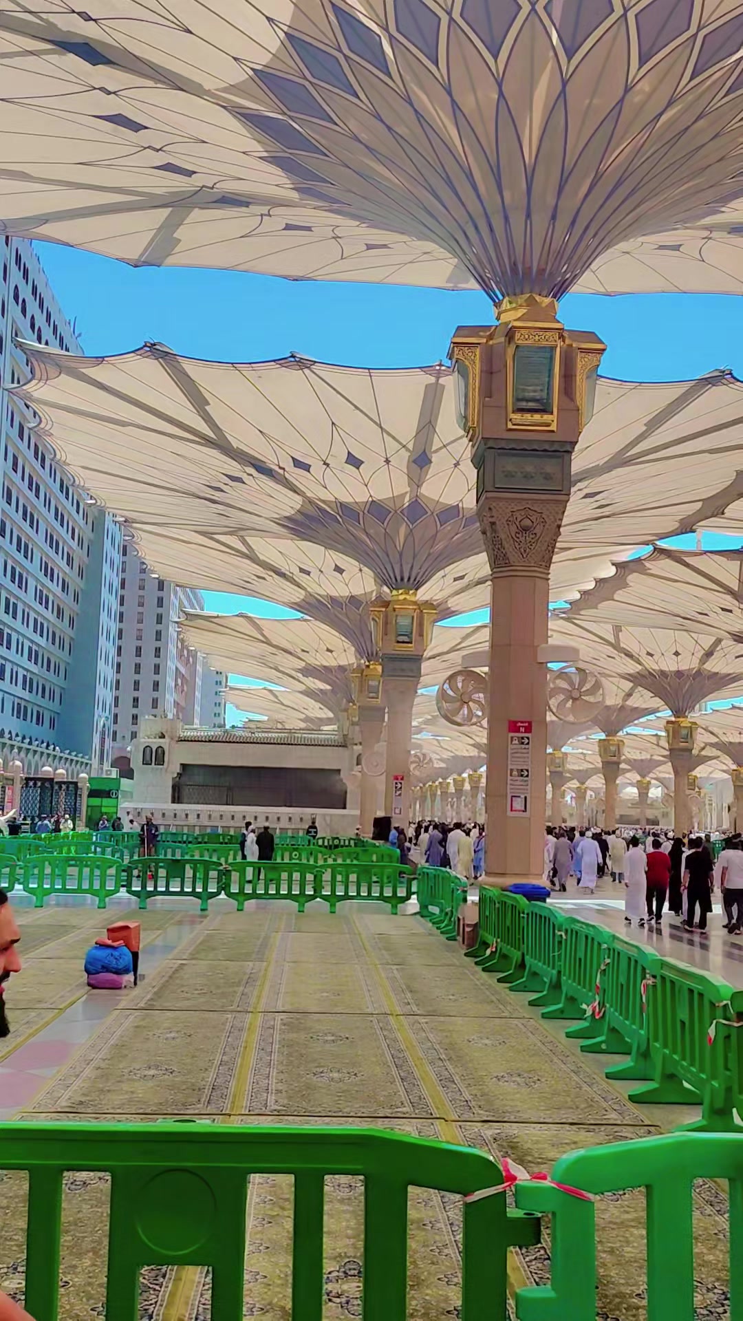 @فقیر لوگ404
