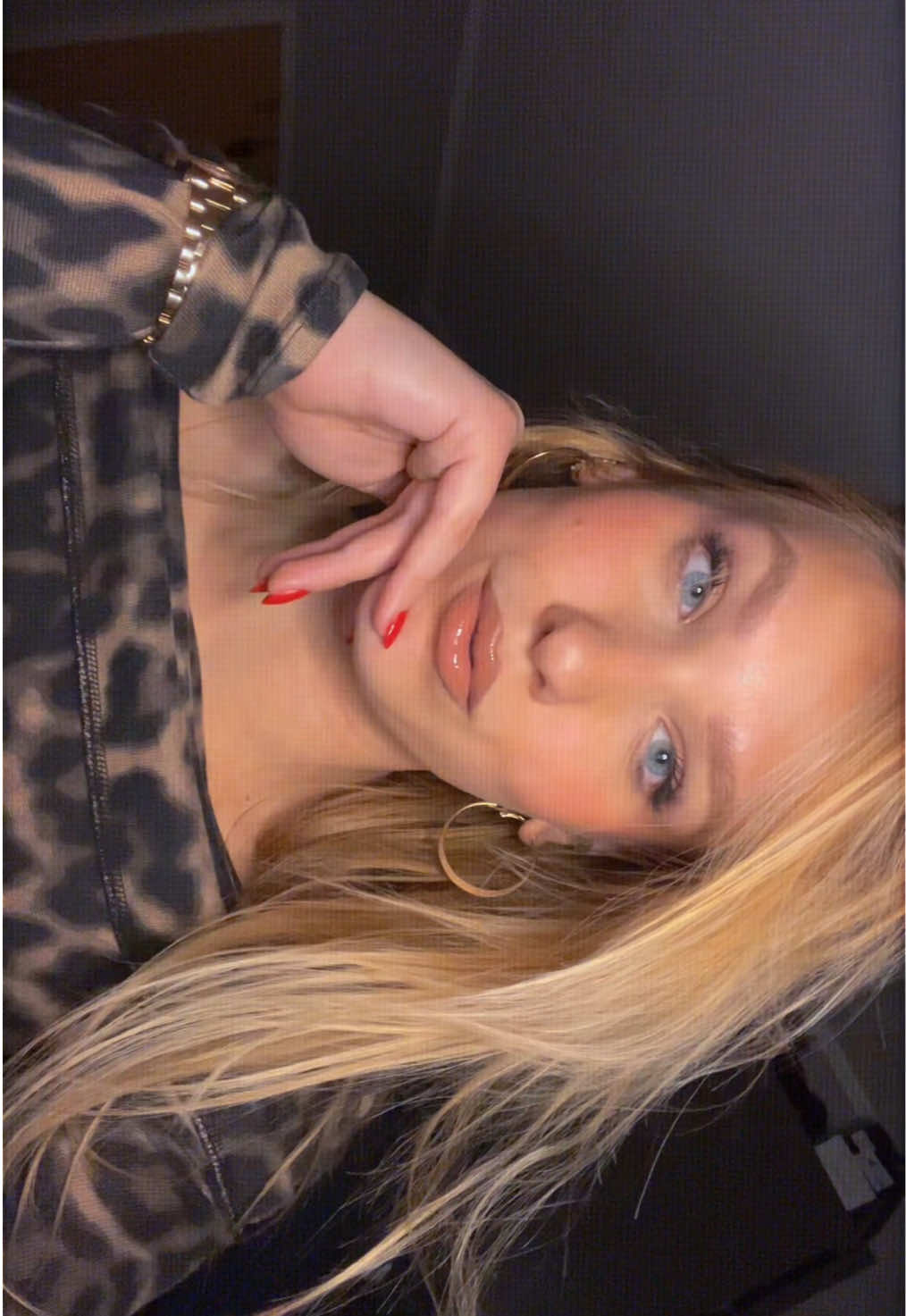 @🫧